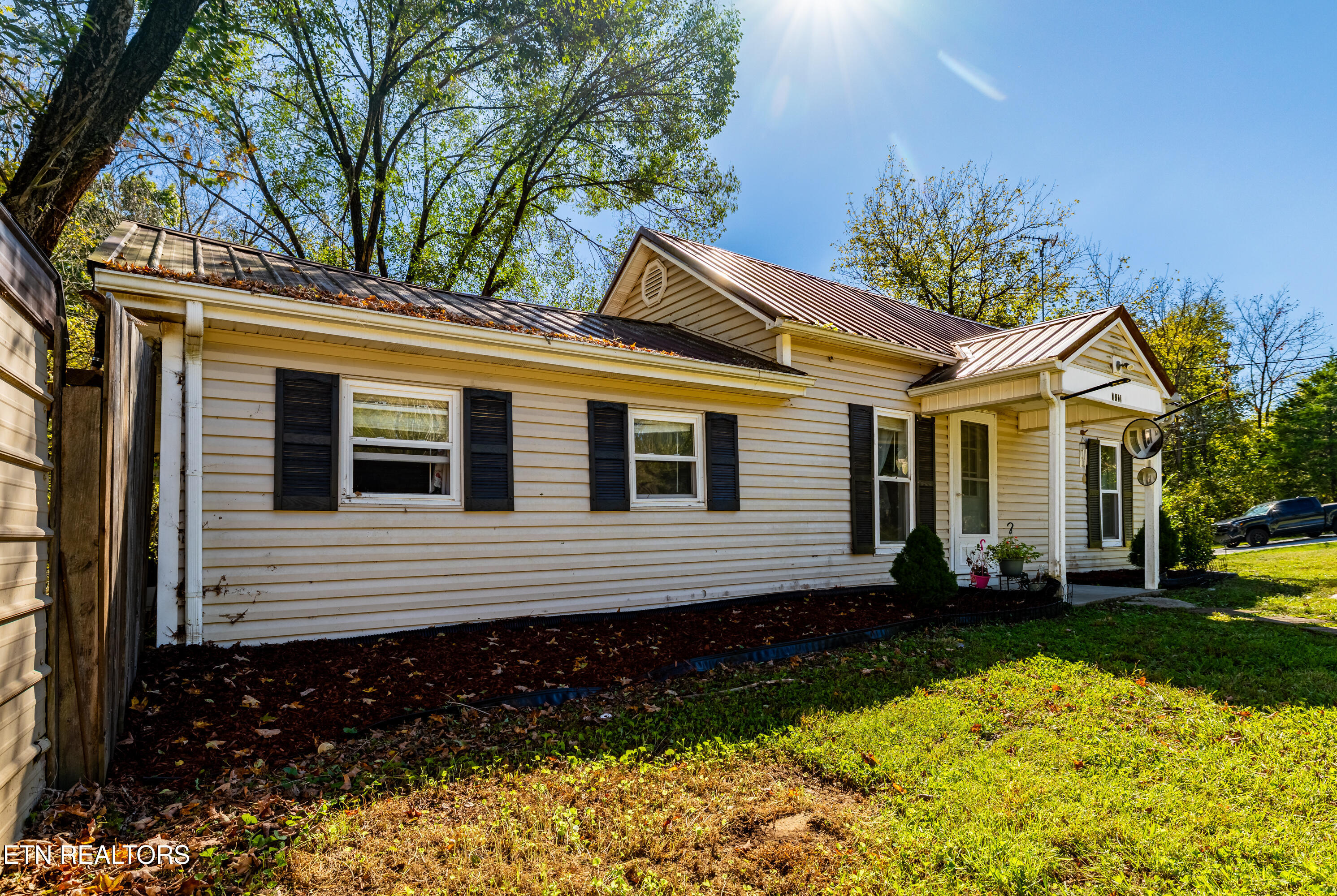 7421 Sevierville Pike Knoxville TN 37920