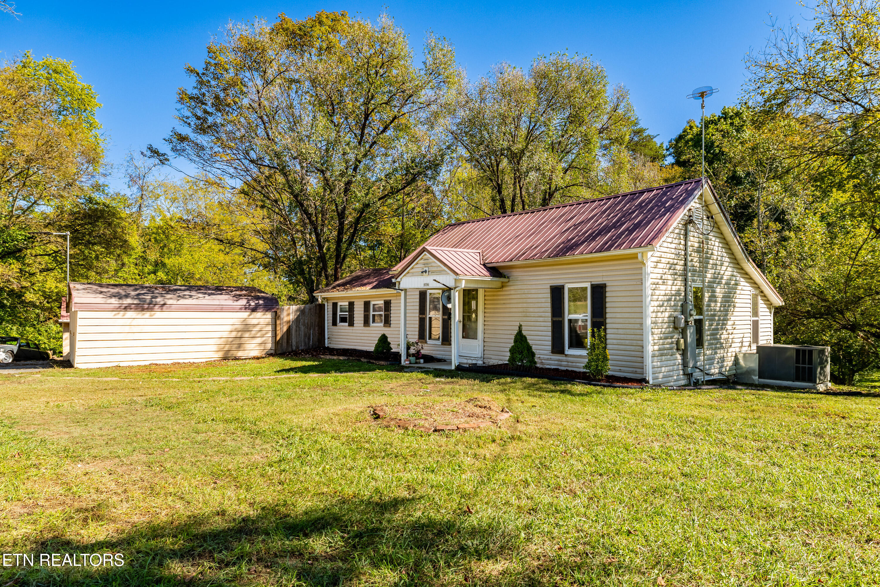 7421 Sevierville Pike Knoxville TN 37920