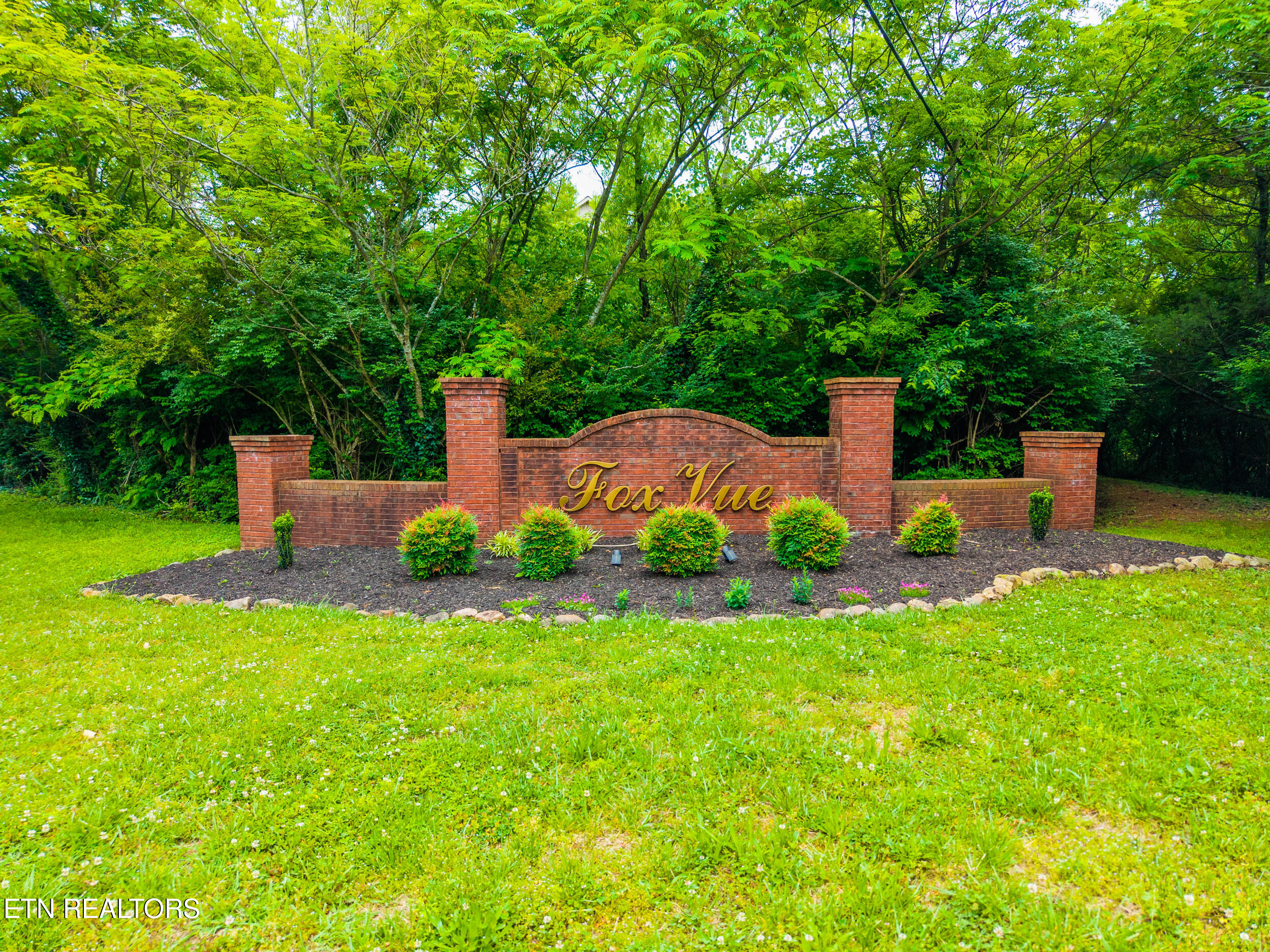 9918 Coral Springs Lane Knoxville TN 37922
