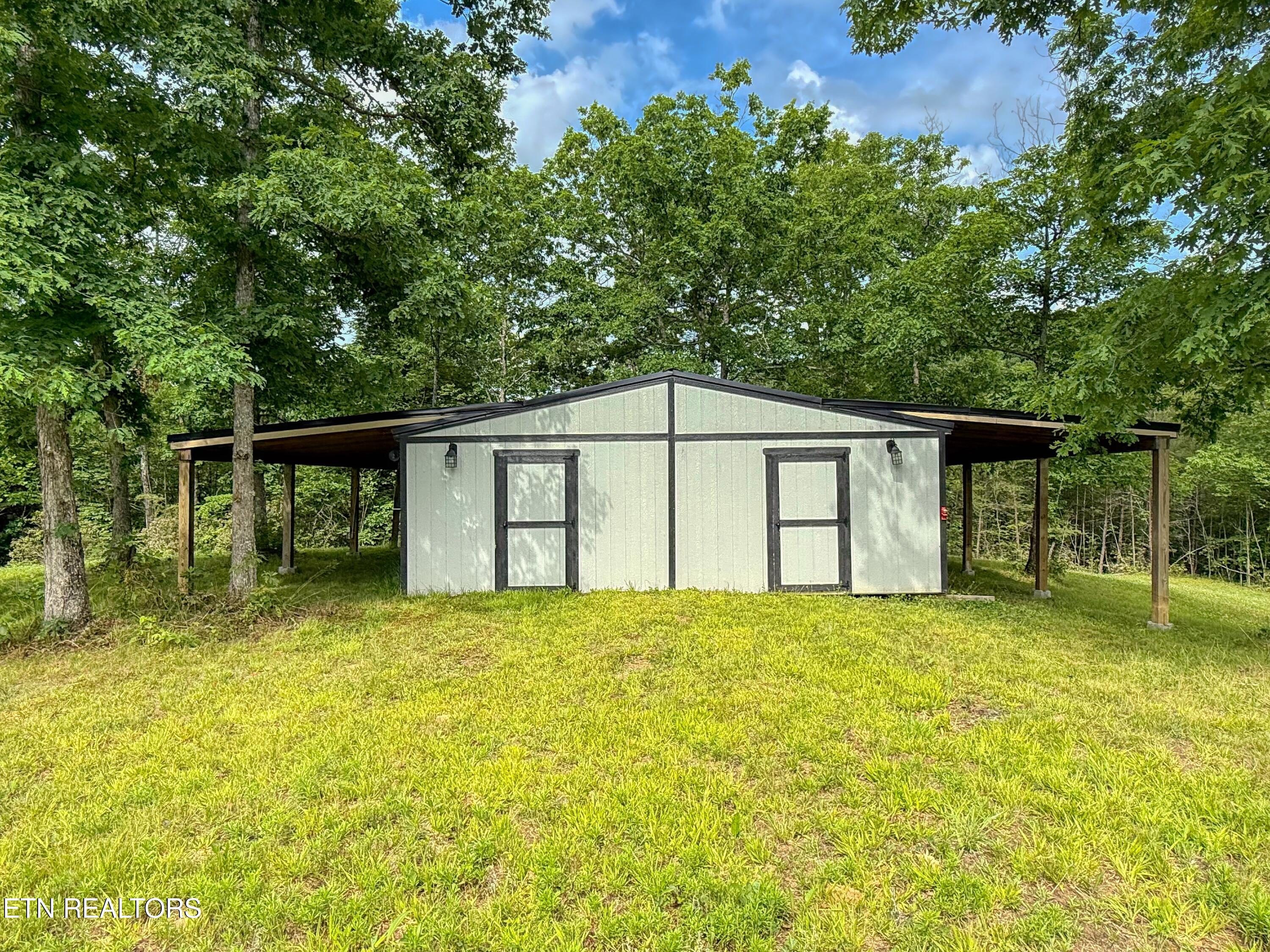 760 Rockview Road Jamestown TN 38556