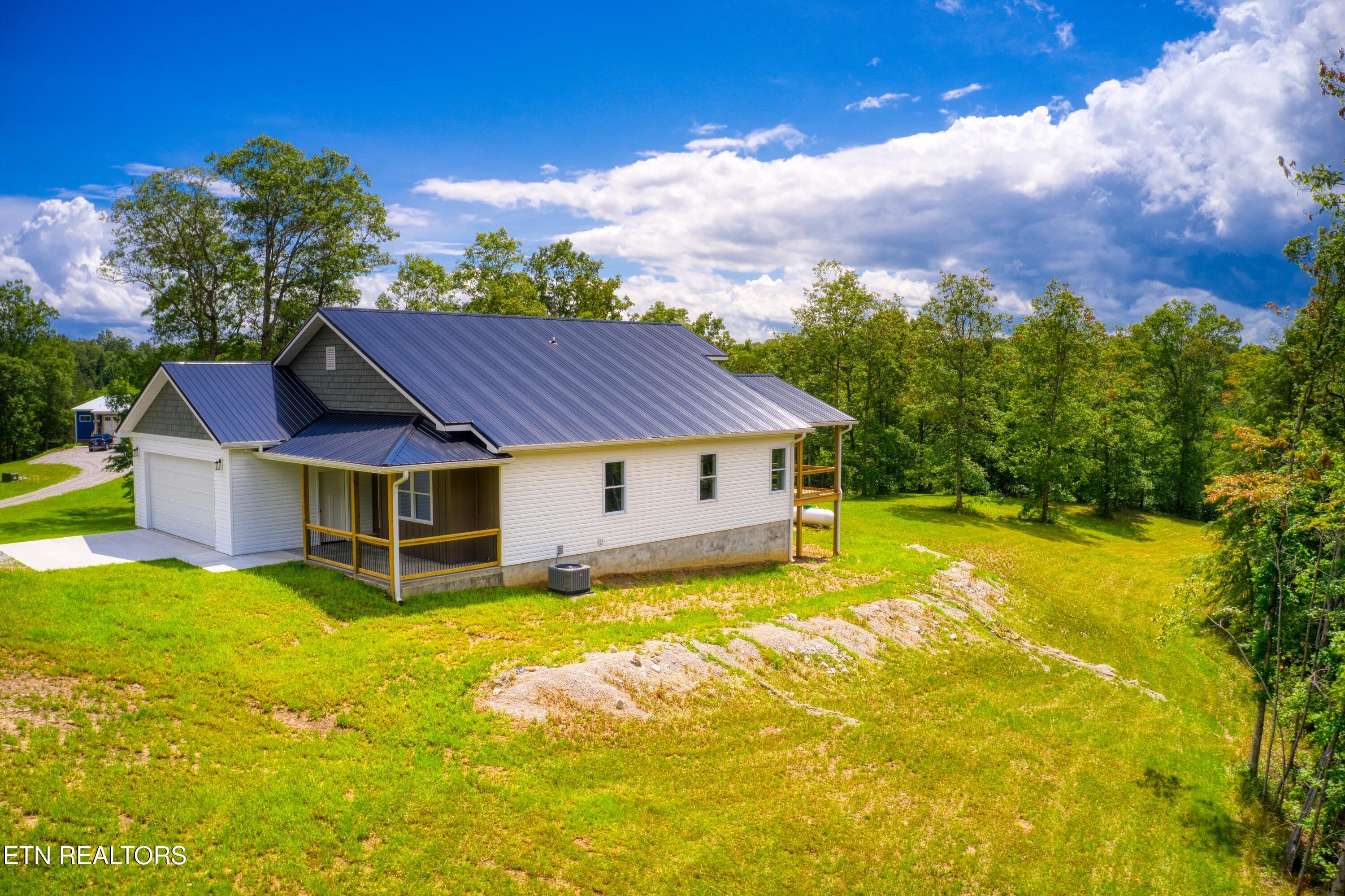 760 Rockview Road Jamestown TN 38556