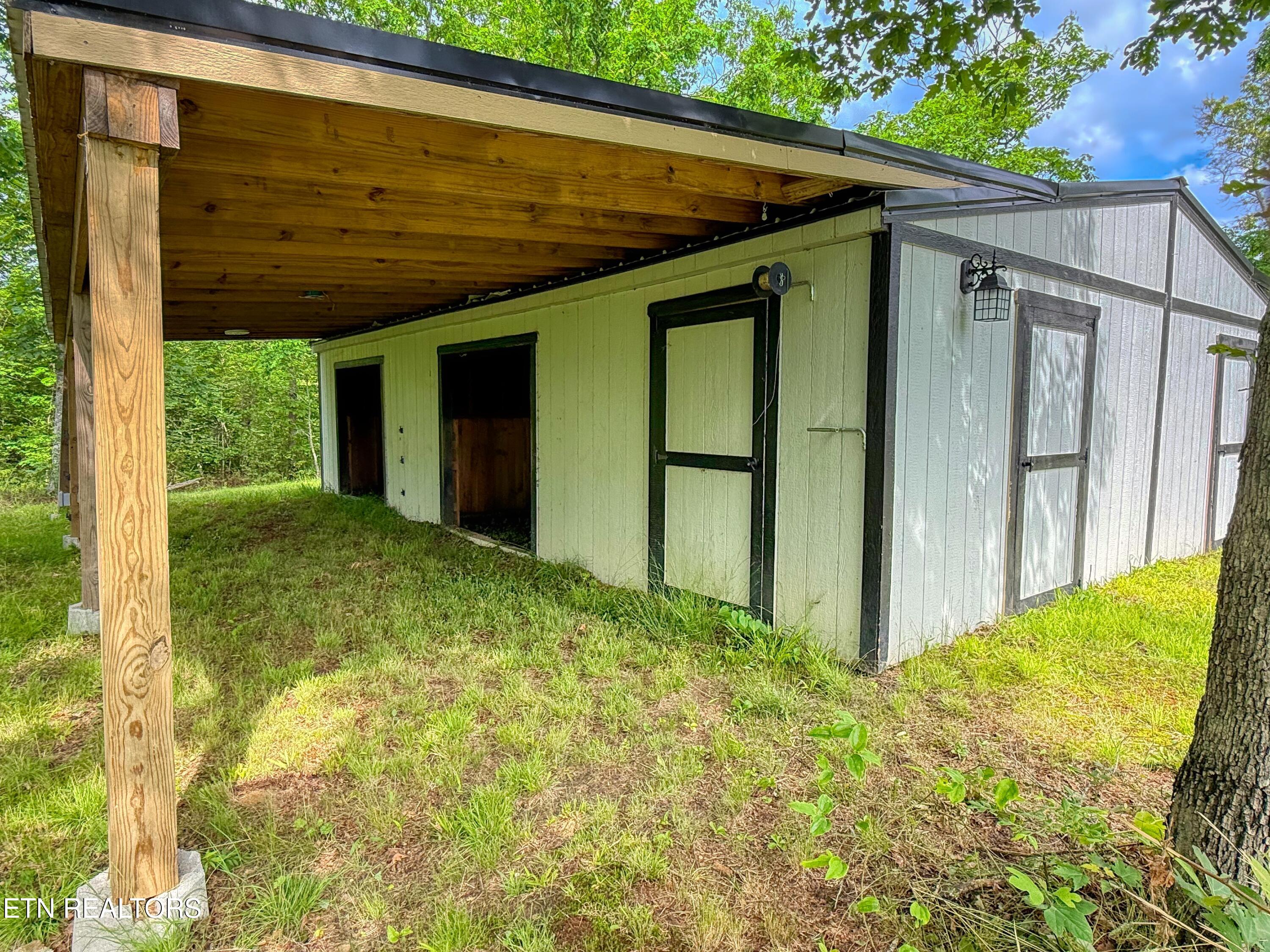 760 Rockview Road Jamestown TN 38556