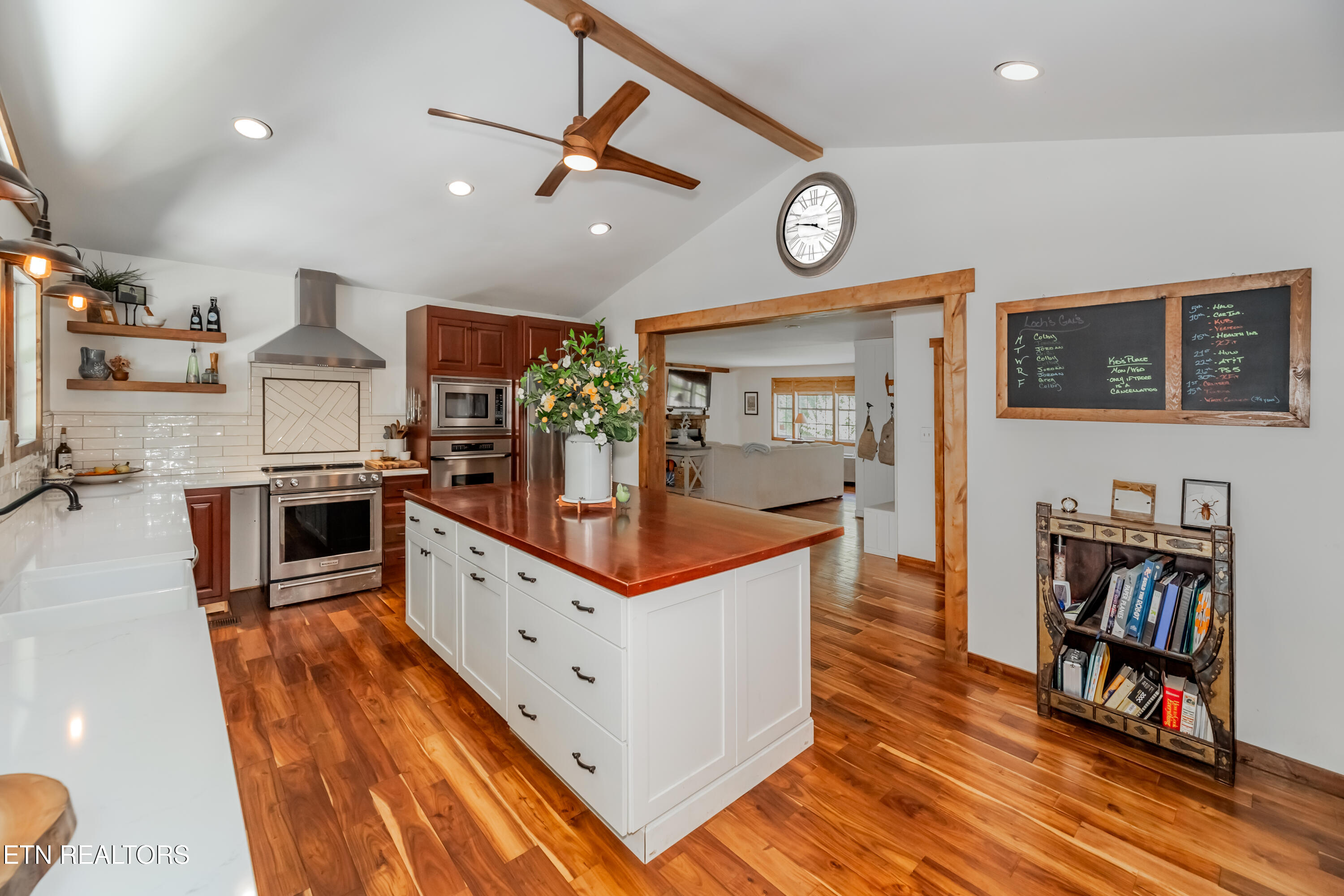 1932 Duncan Road Knoxville TN 37919