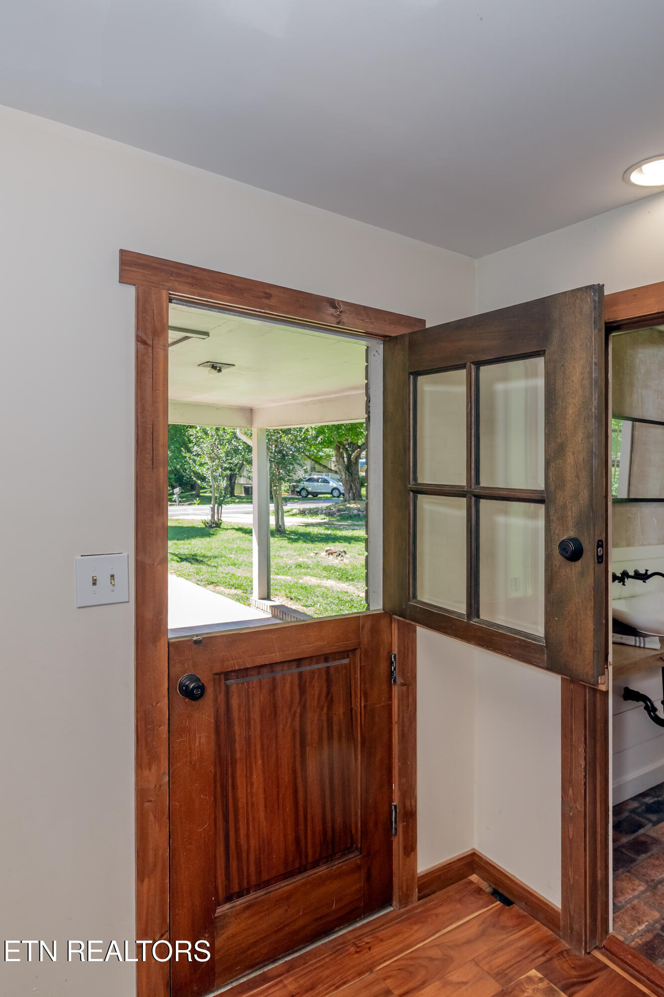 1932 Duncan Road Knoxville TN 37919
