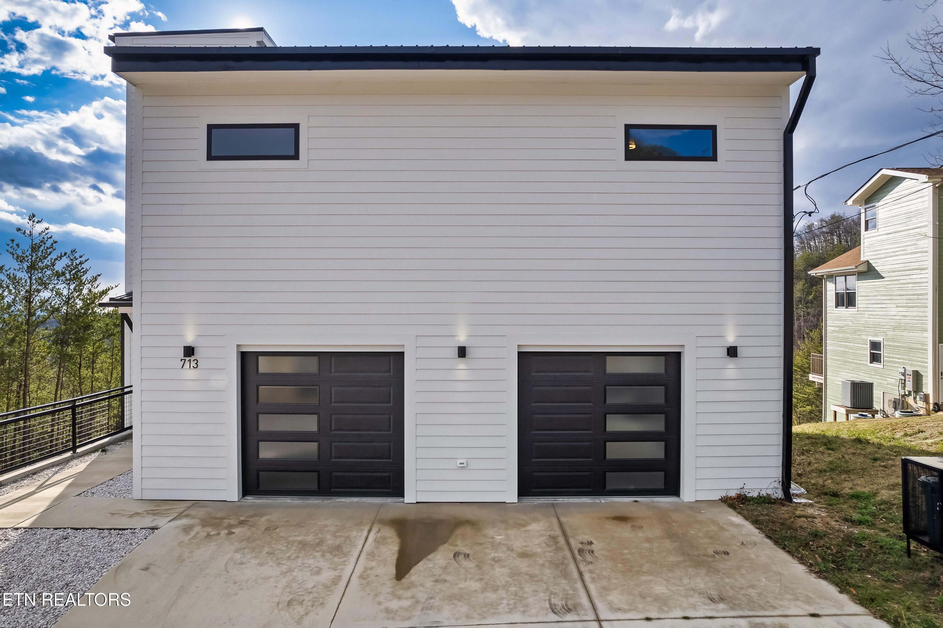 713 John Sevier Drive Sevierville TN 37876