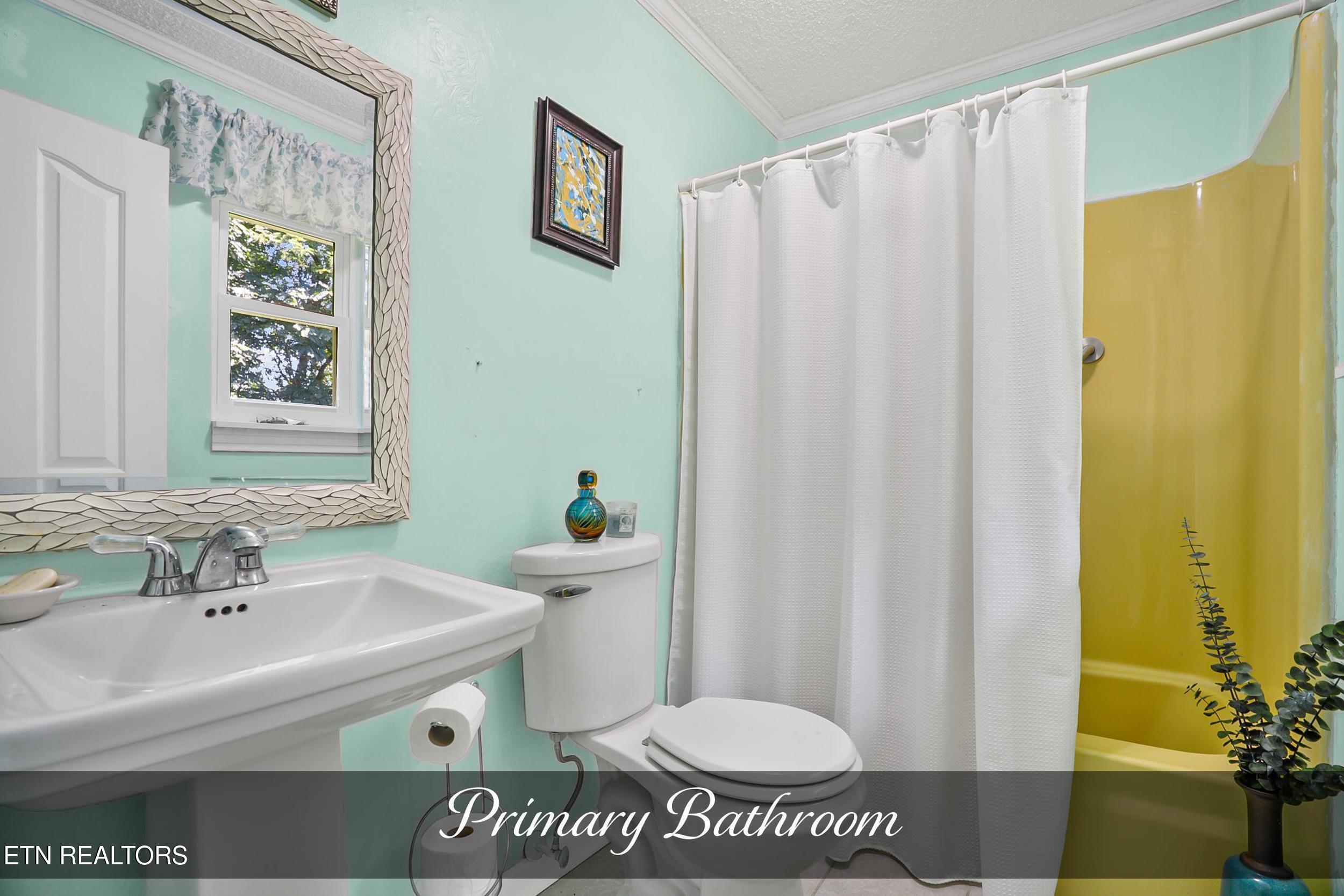 1561 Edgefield Court Cookeville TN 38506