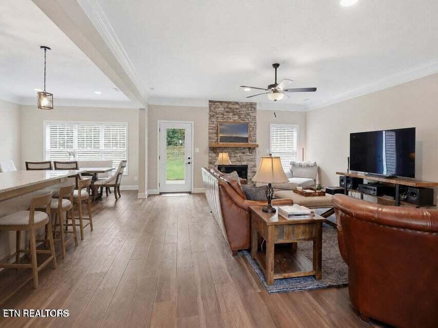 8529 Creek Valley Lane Knoxville TN 37931