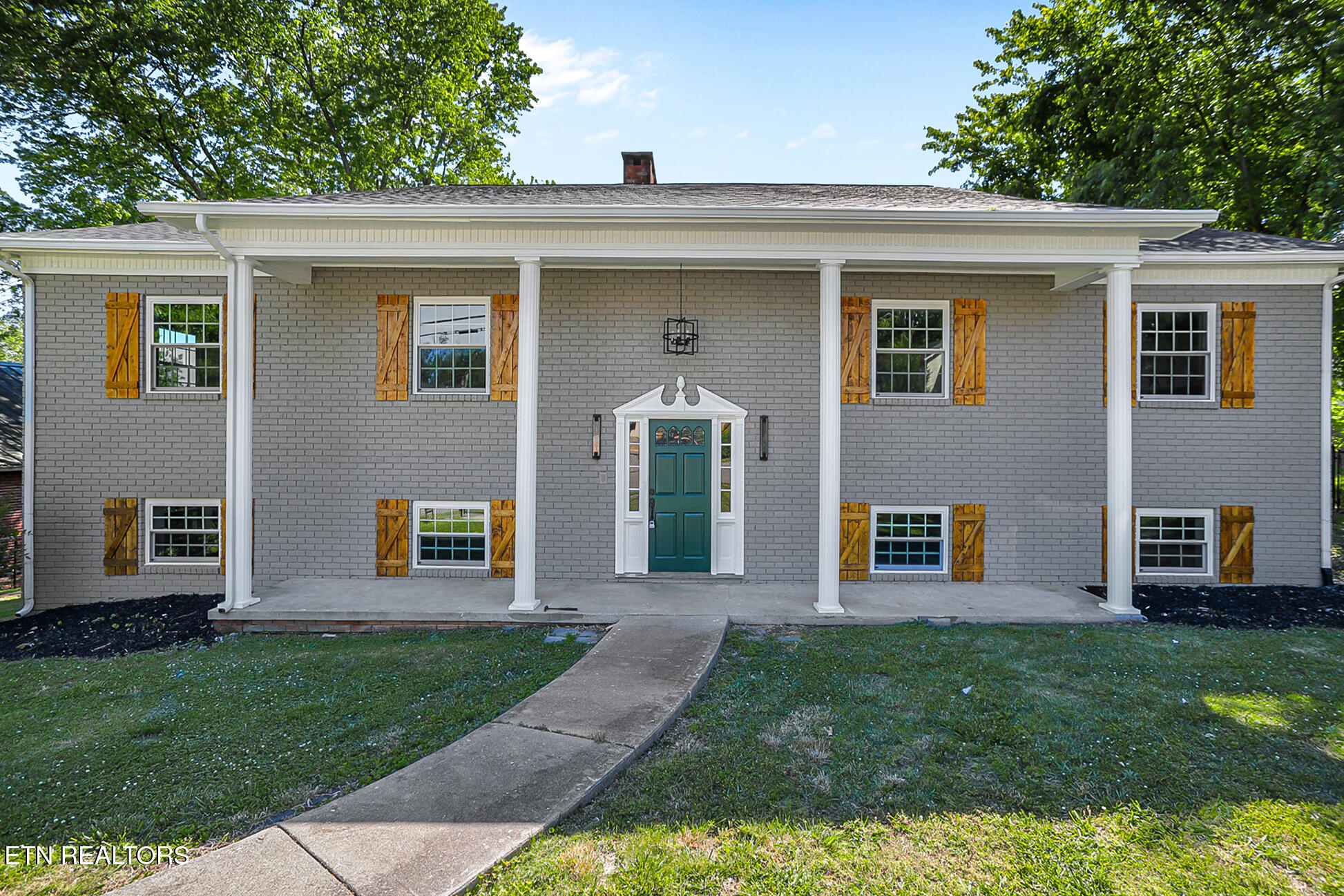 402 N A Street Lenoir City TN 37771