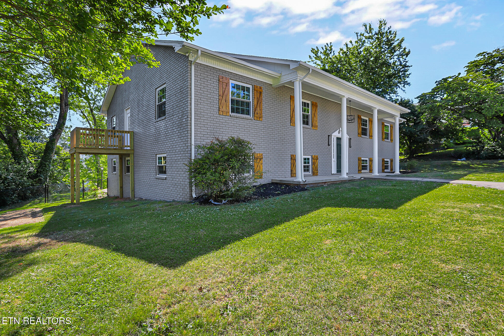 402 N A Street Lenoir City TN 37771
