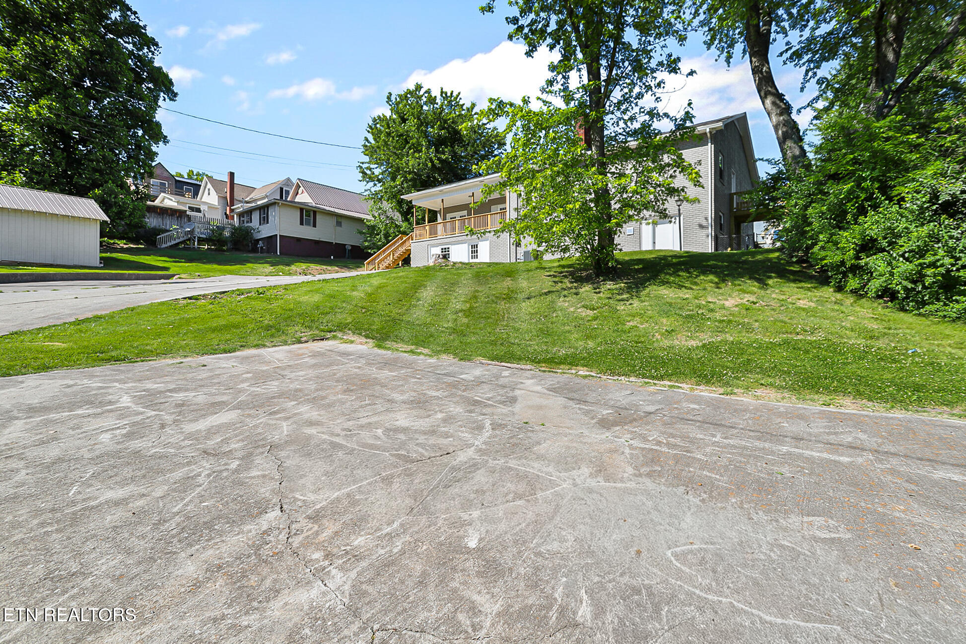402 N A Street Lenoir City TN 37771