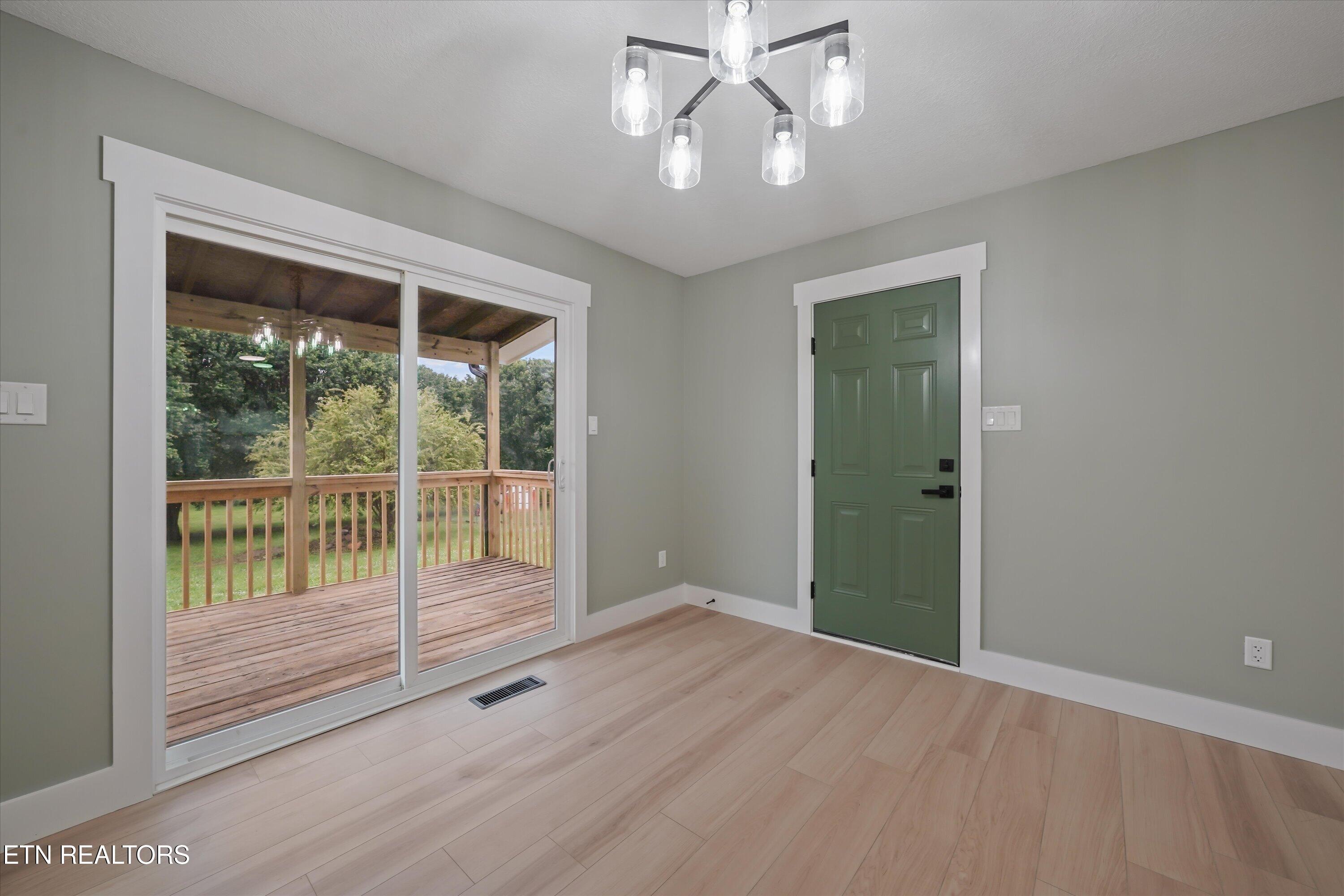 460 Anchor Drive Lenoir City TN 37771