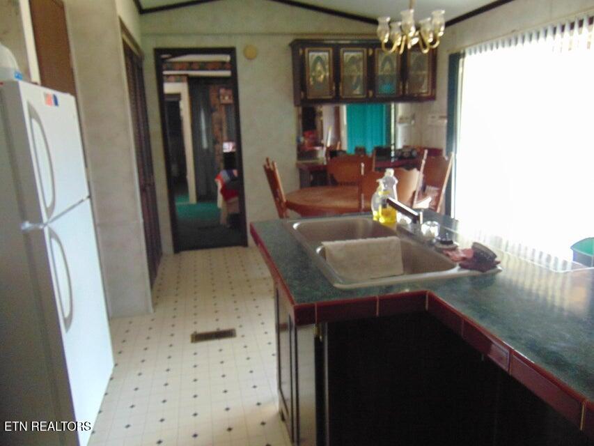 309 Elizabeth Russell Road Speedwell TN 37870