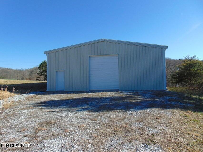 309 Elizabeth Russell Road Speedwell TN 37870