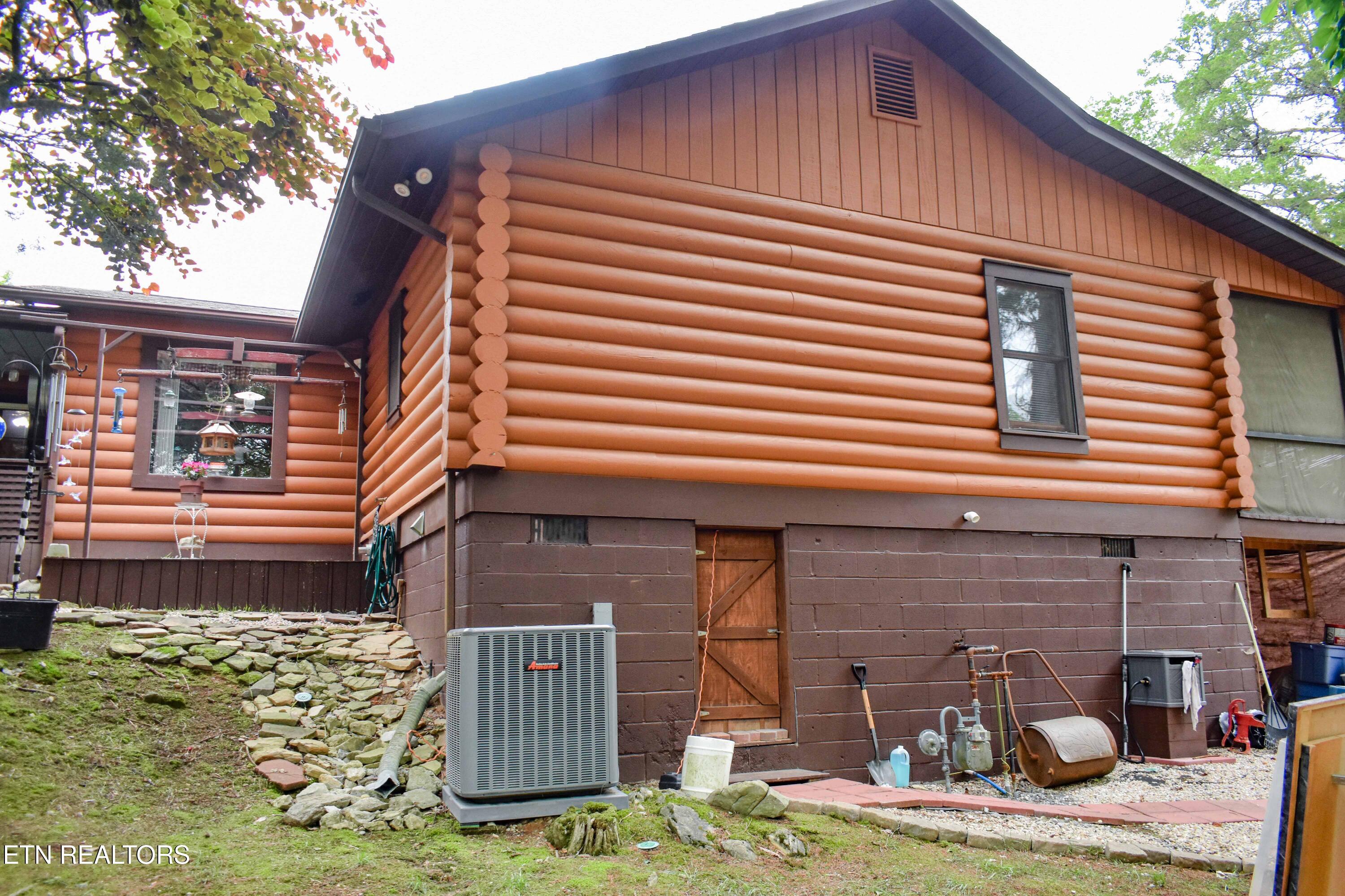 2470 E Walnut Grove Road Sevierville TN 37876