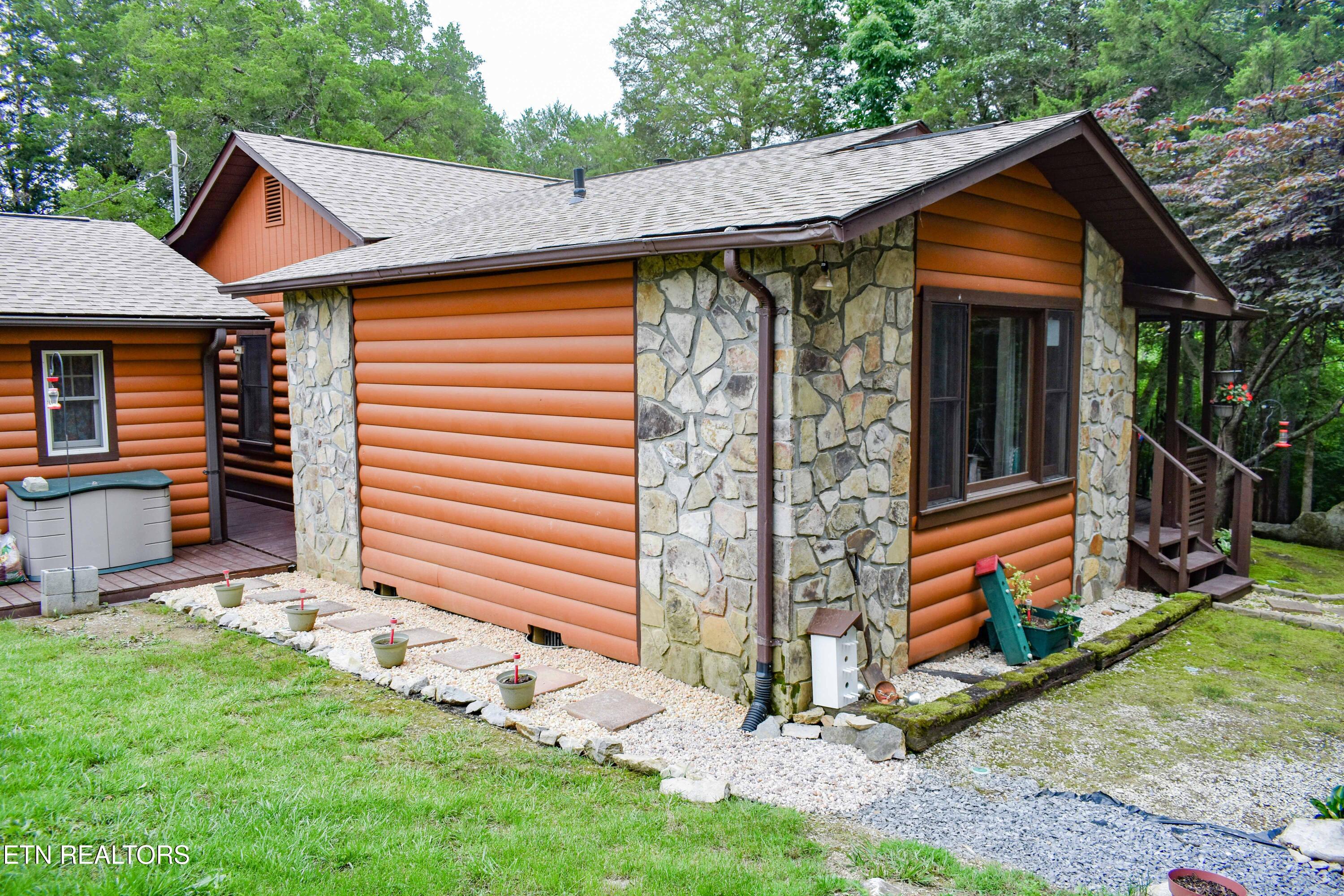 2470 E Walnut Grove Road Sevierville TN 37876
