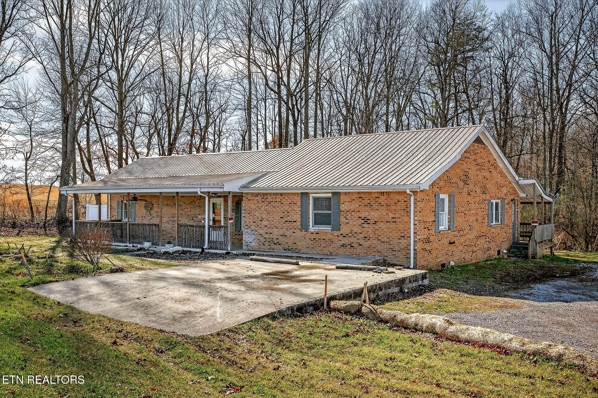 6940 S York Highway Clarkrange TN 38553