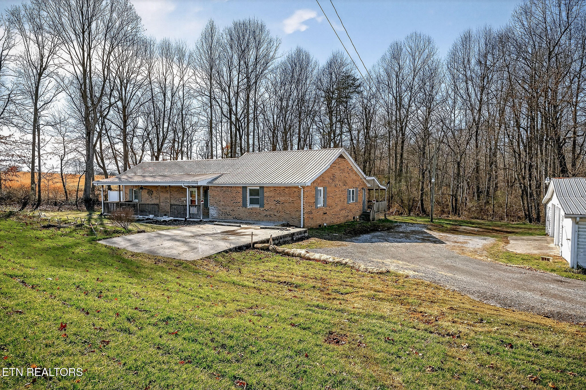 6940 S York Highway Clarkrange TN 38553