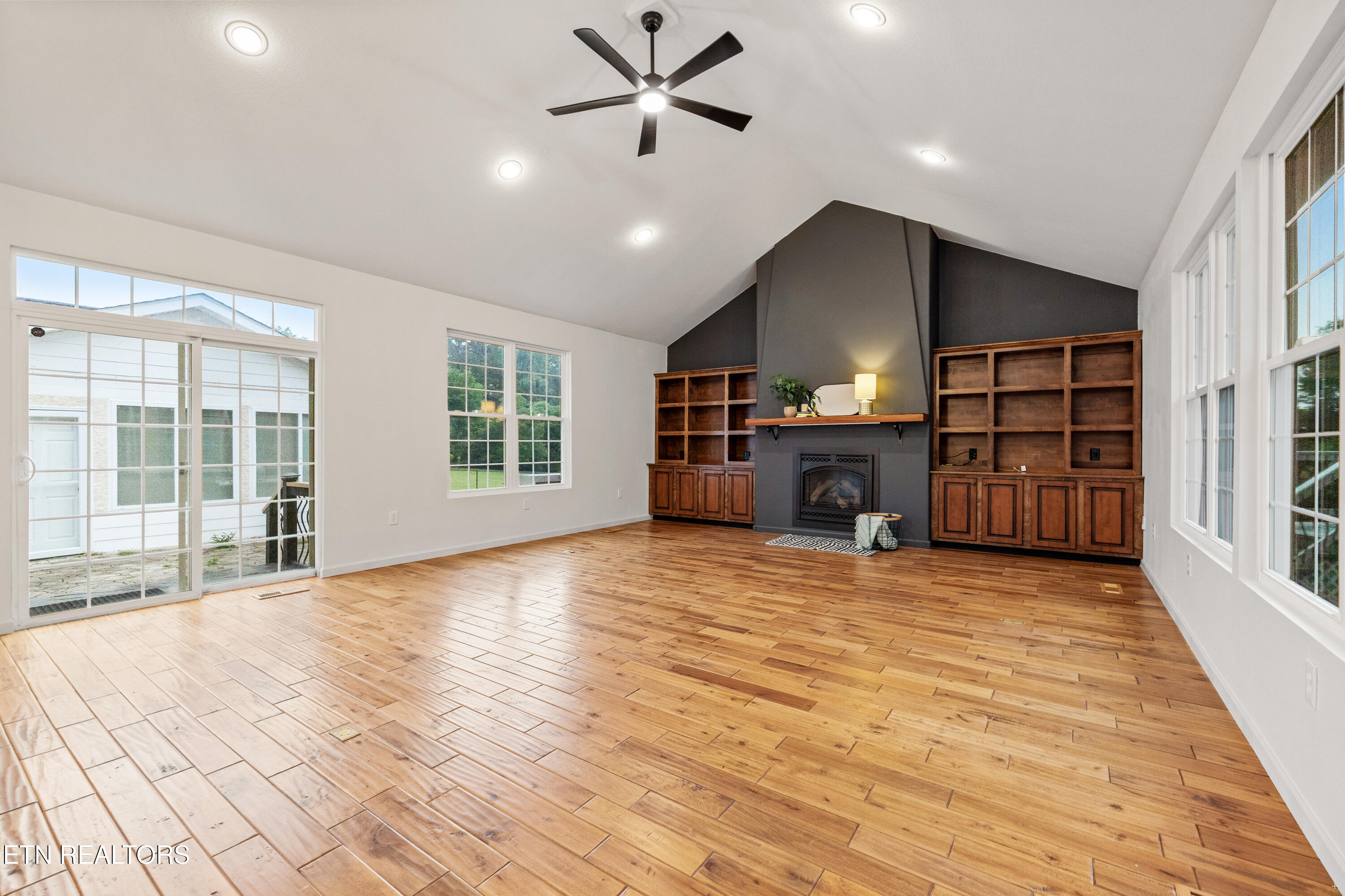 725 Water Oak Drive Seymour TN 37865