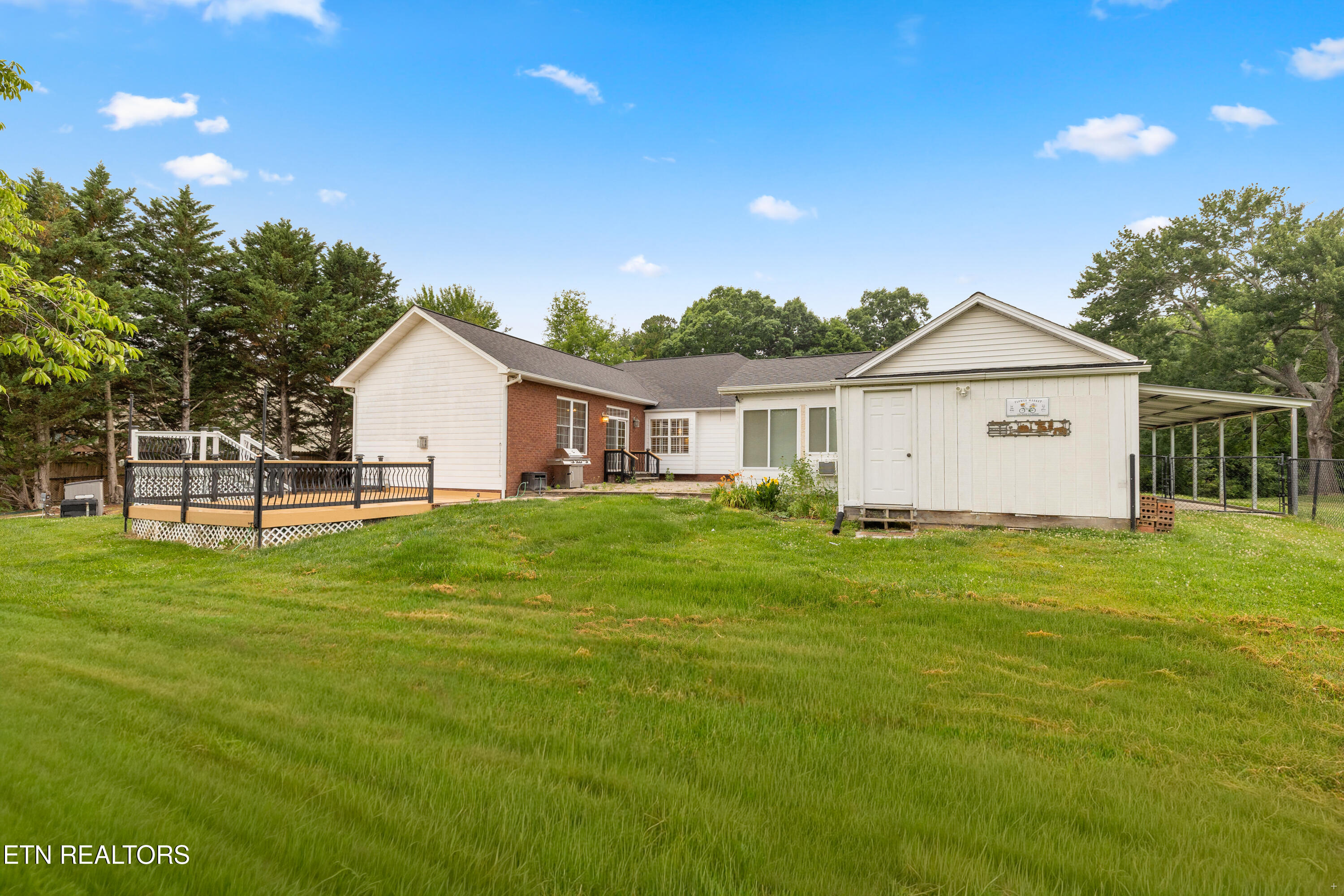 725 Water Oak Drive Seymour TN 37865