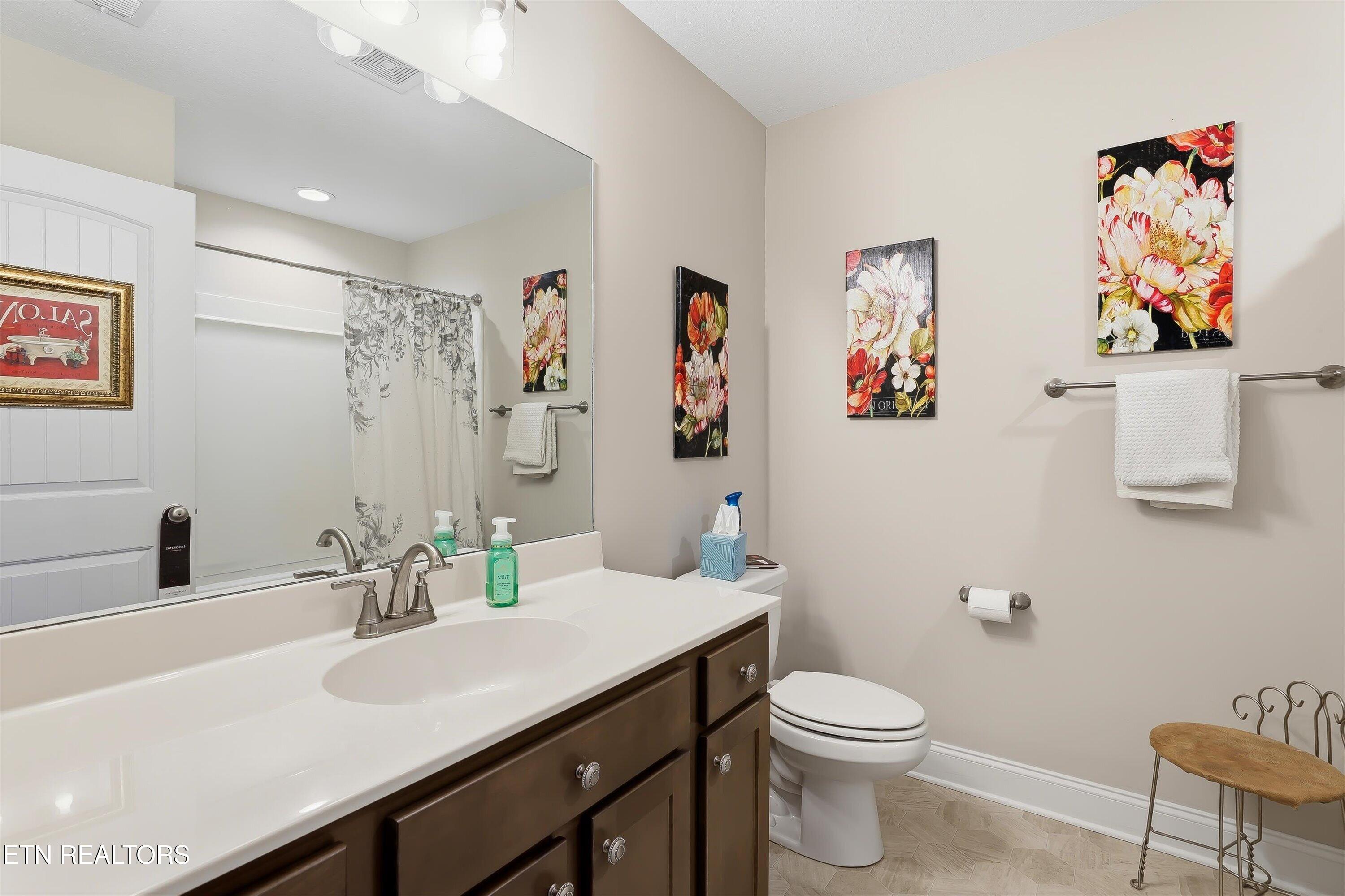 344 Broadberry Avenue Oak Ridge TN 37830