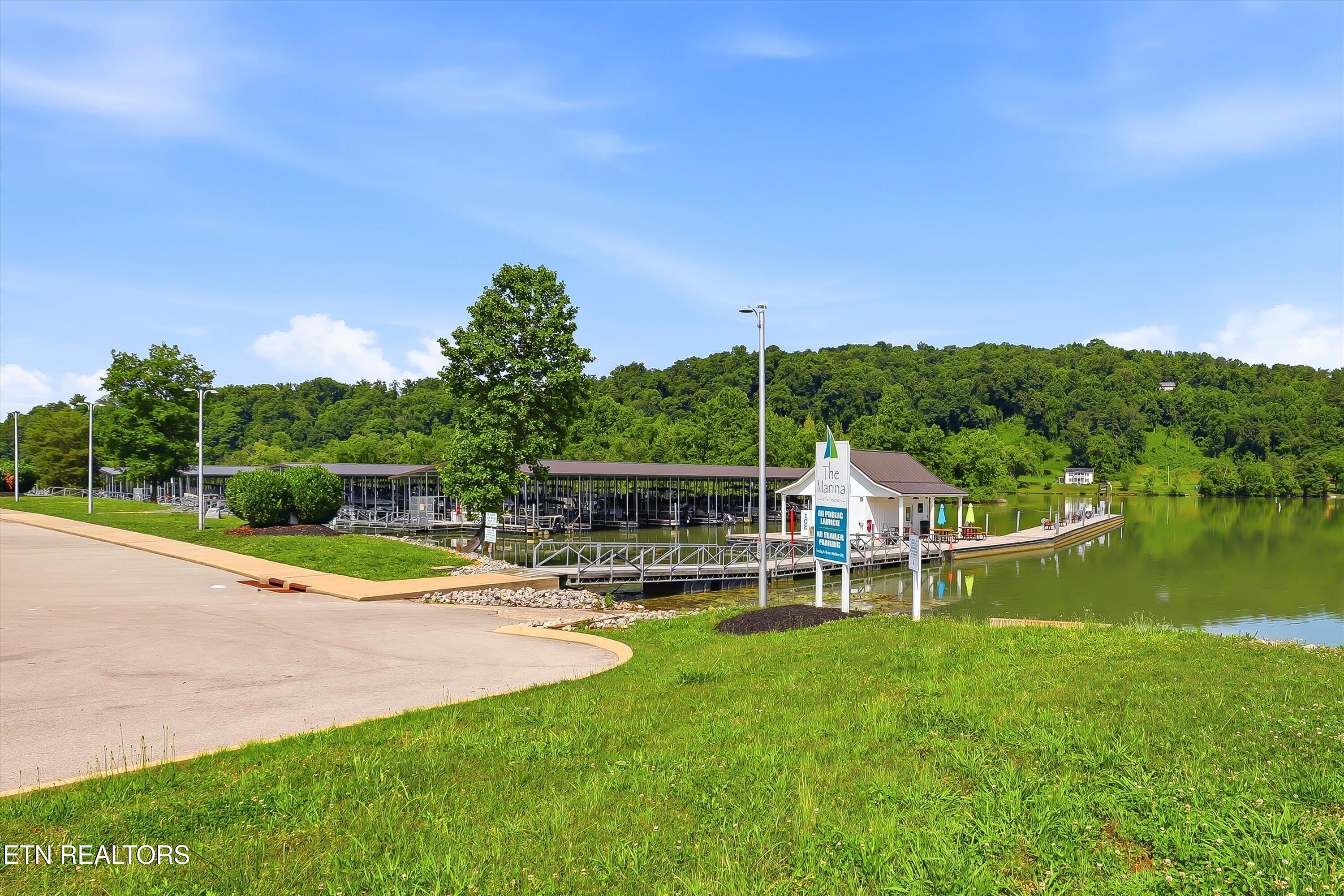 344 Broadberry Avenue Oak Ridge TN 37830