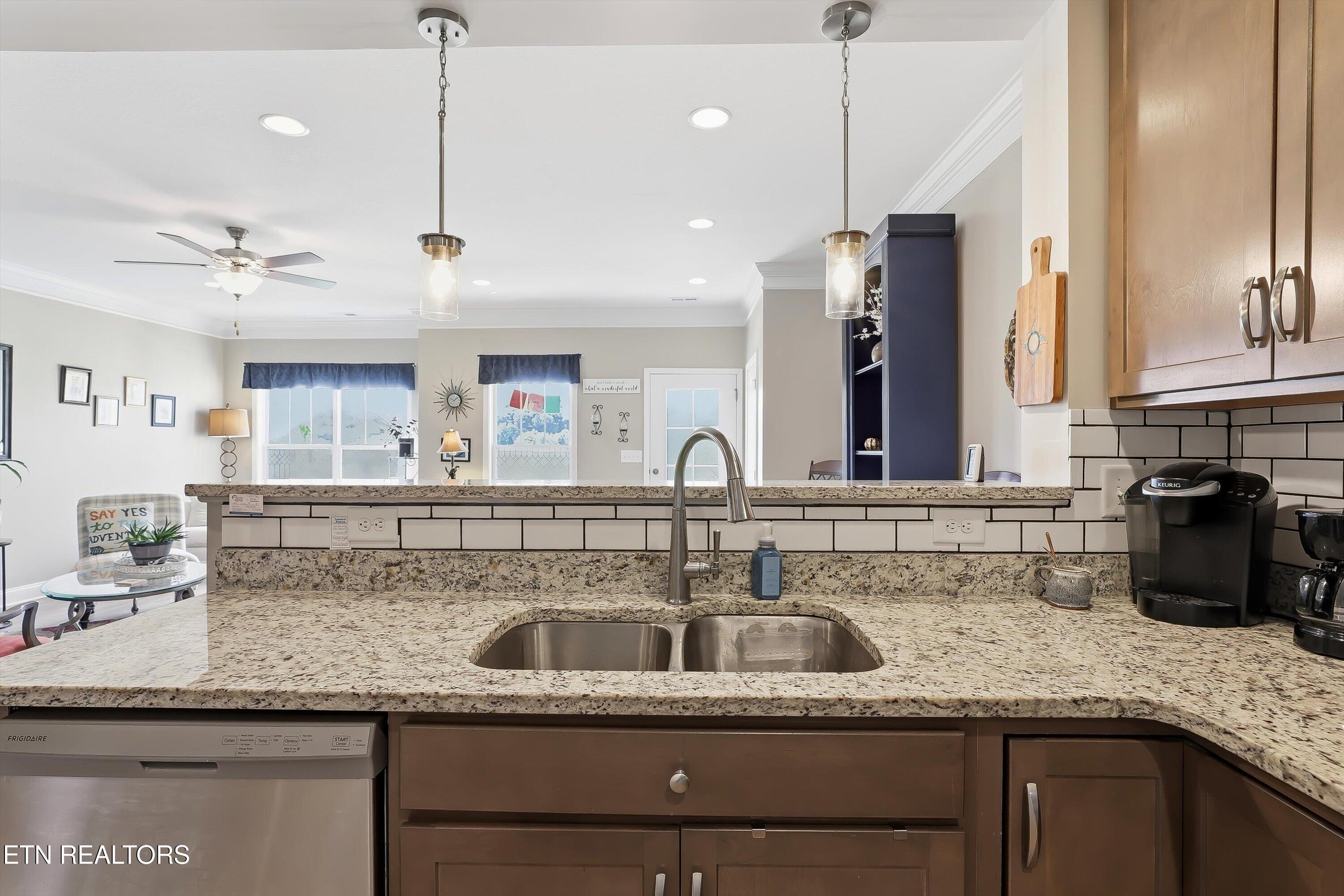 344 Broadberry Avenue Oak Ridge TN 37830