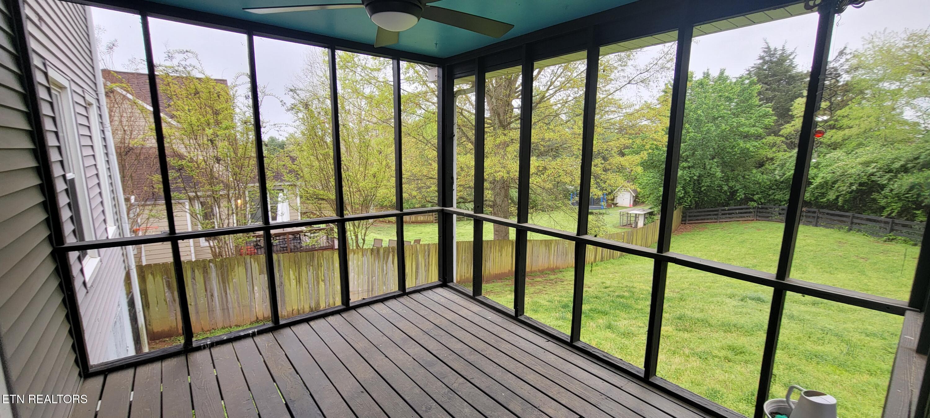1507 Autumn Ridge Drive Knoxville TN 37922