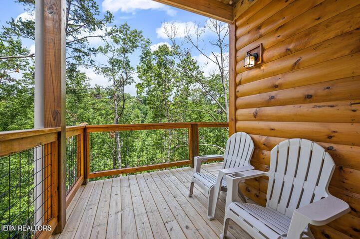 1868 Blue Tick Way Sevierville TN 37876