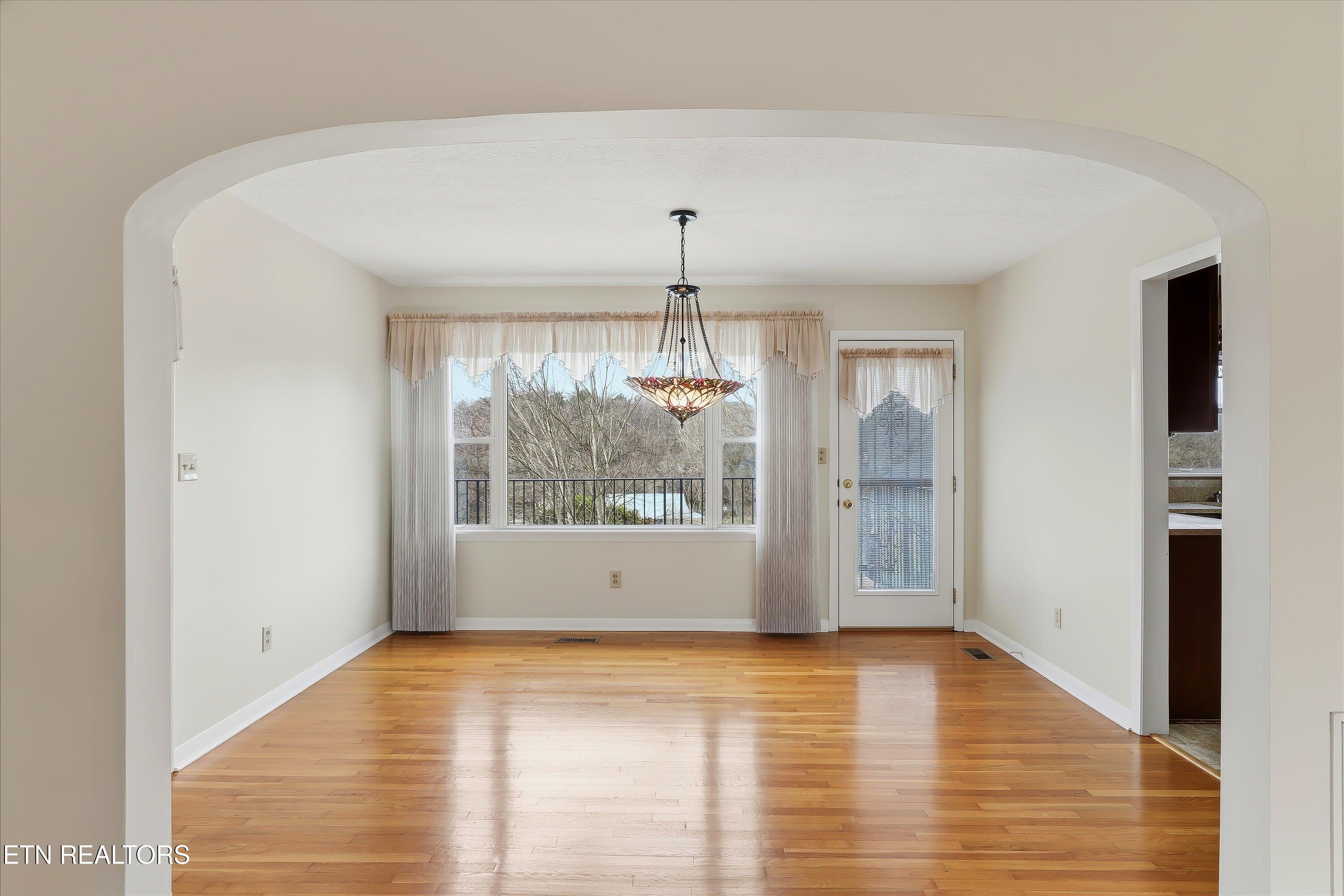 1021 Graves Road Strawberry Plains TN 37871