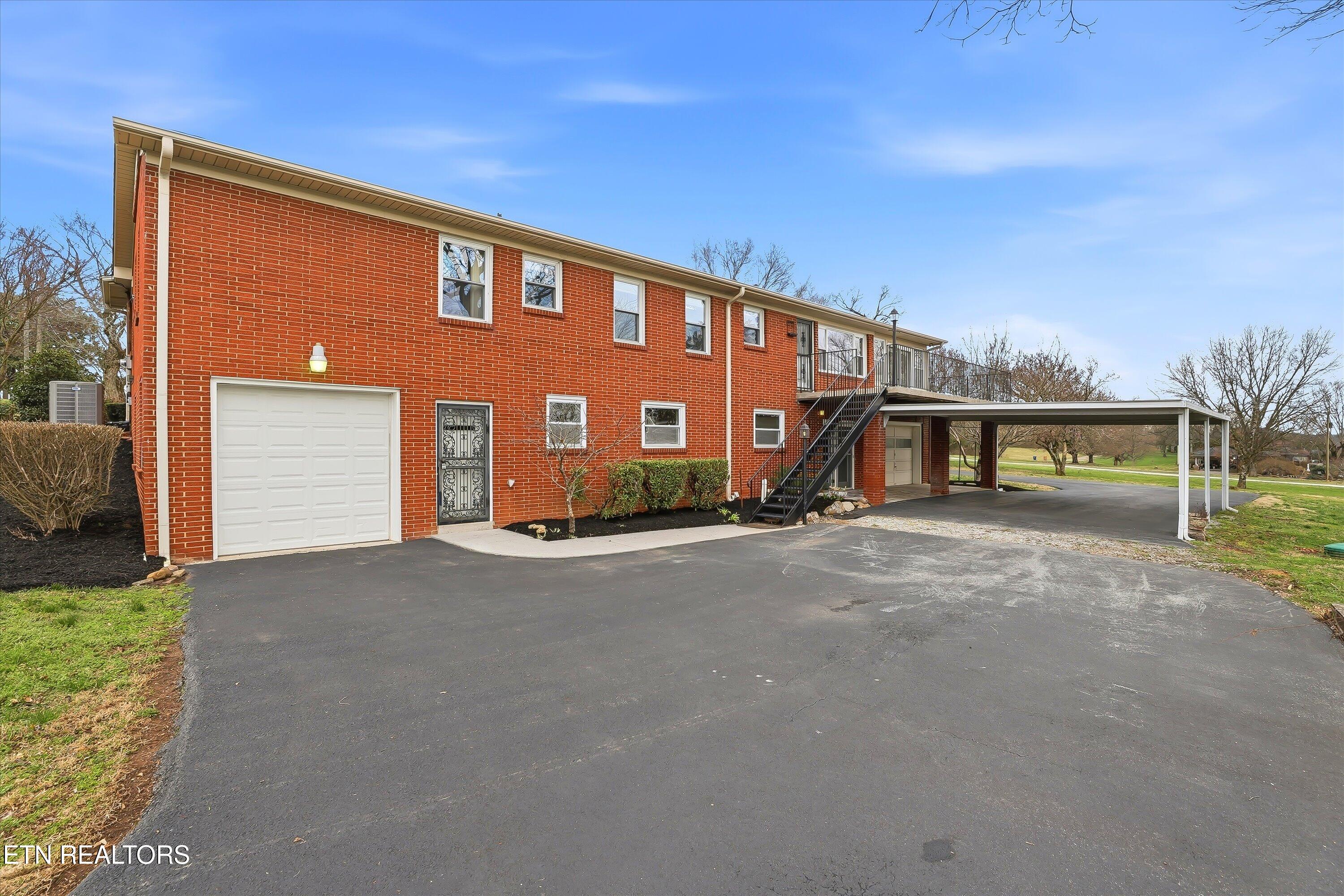 1021 Graves Road Strawberry Plains TN 37871