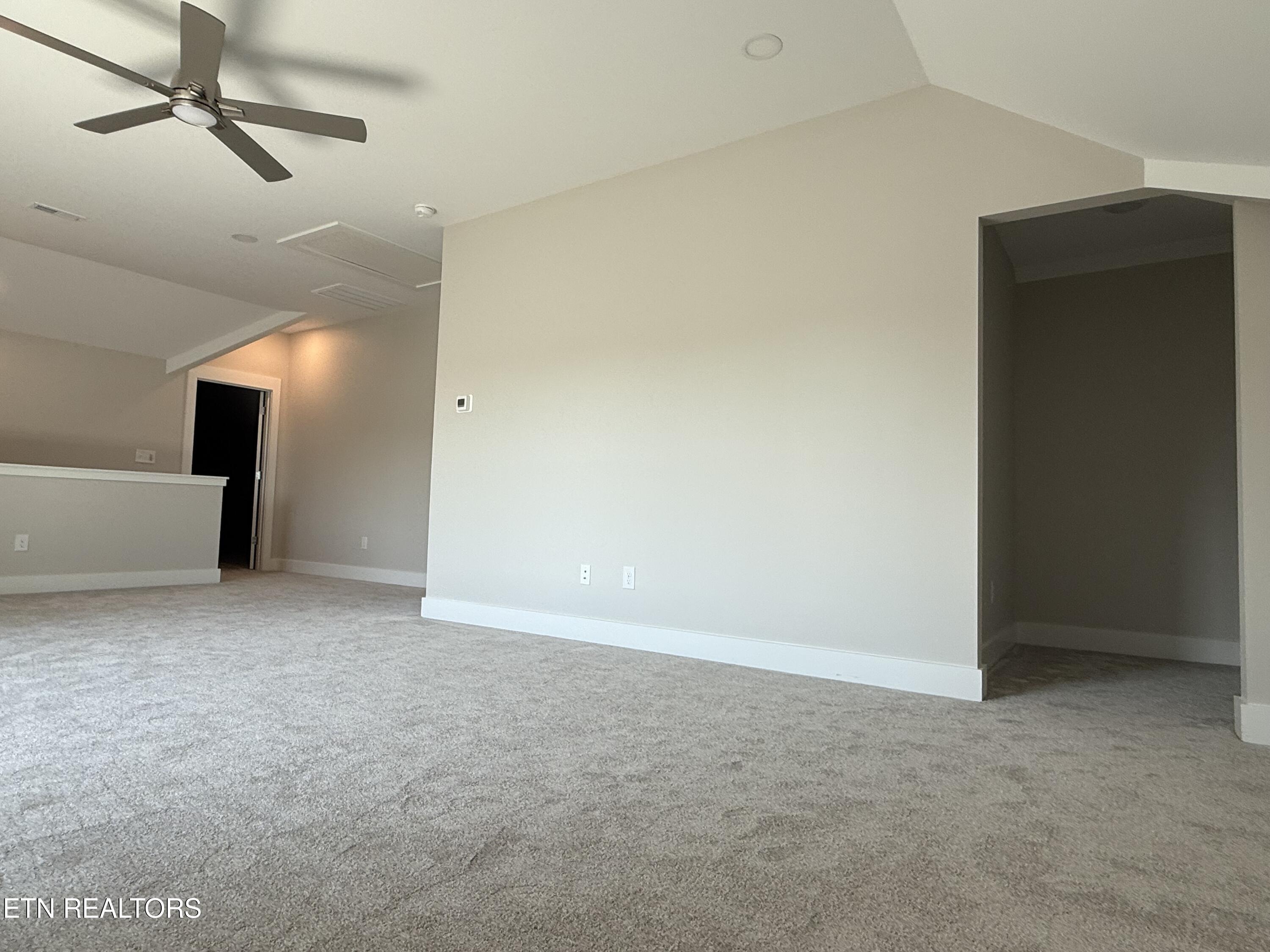 85 Royal Troon Circle Oak Ridge TN 37830