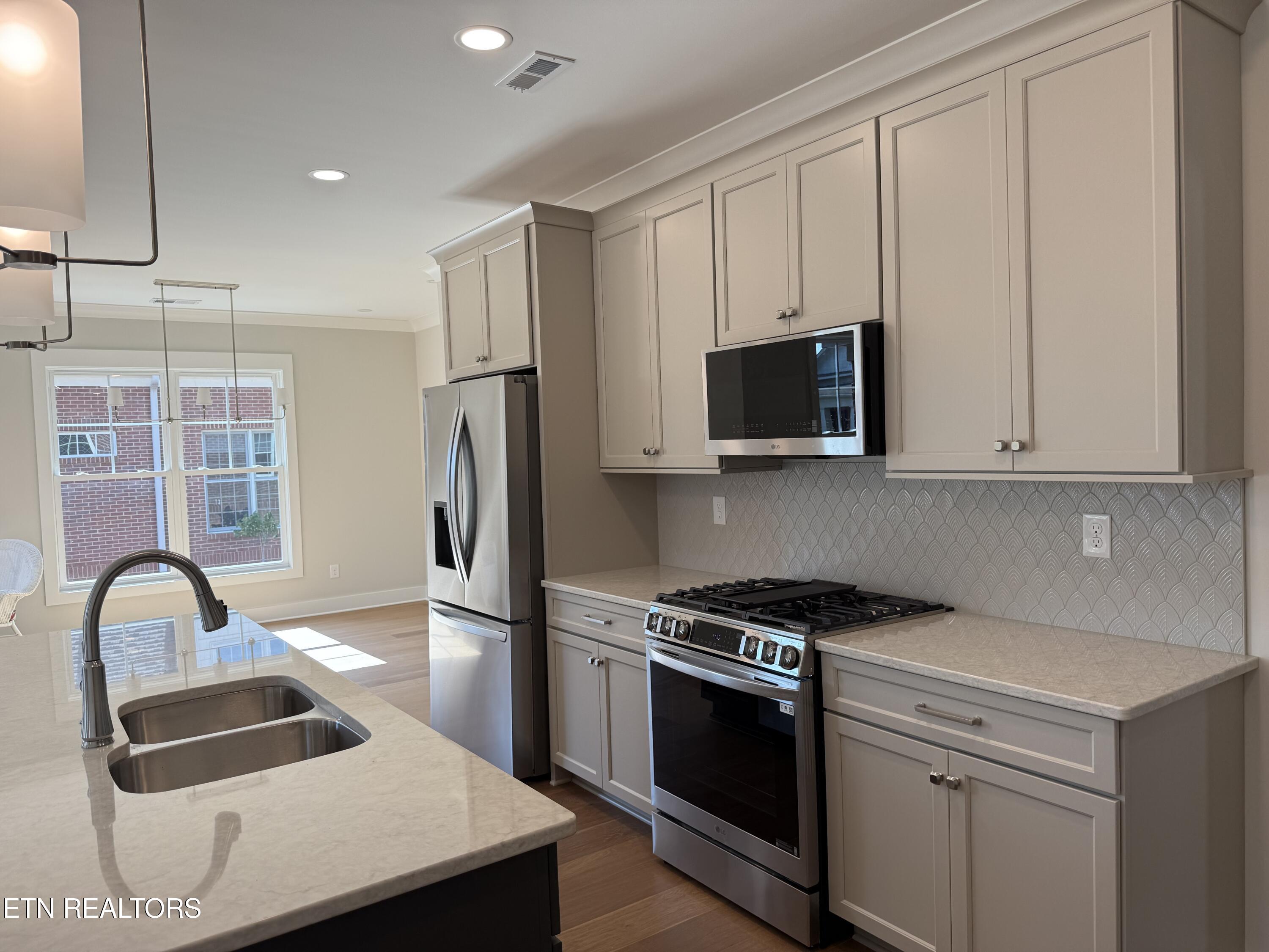 85 Royal Troon Circle Oak Ridge TN 37830