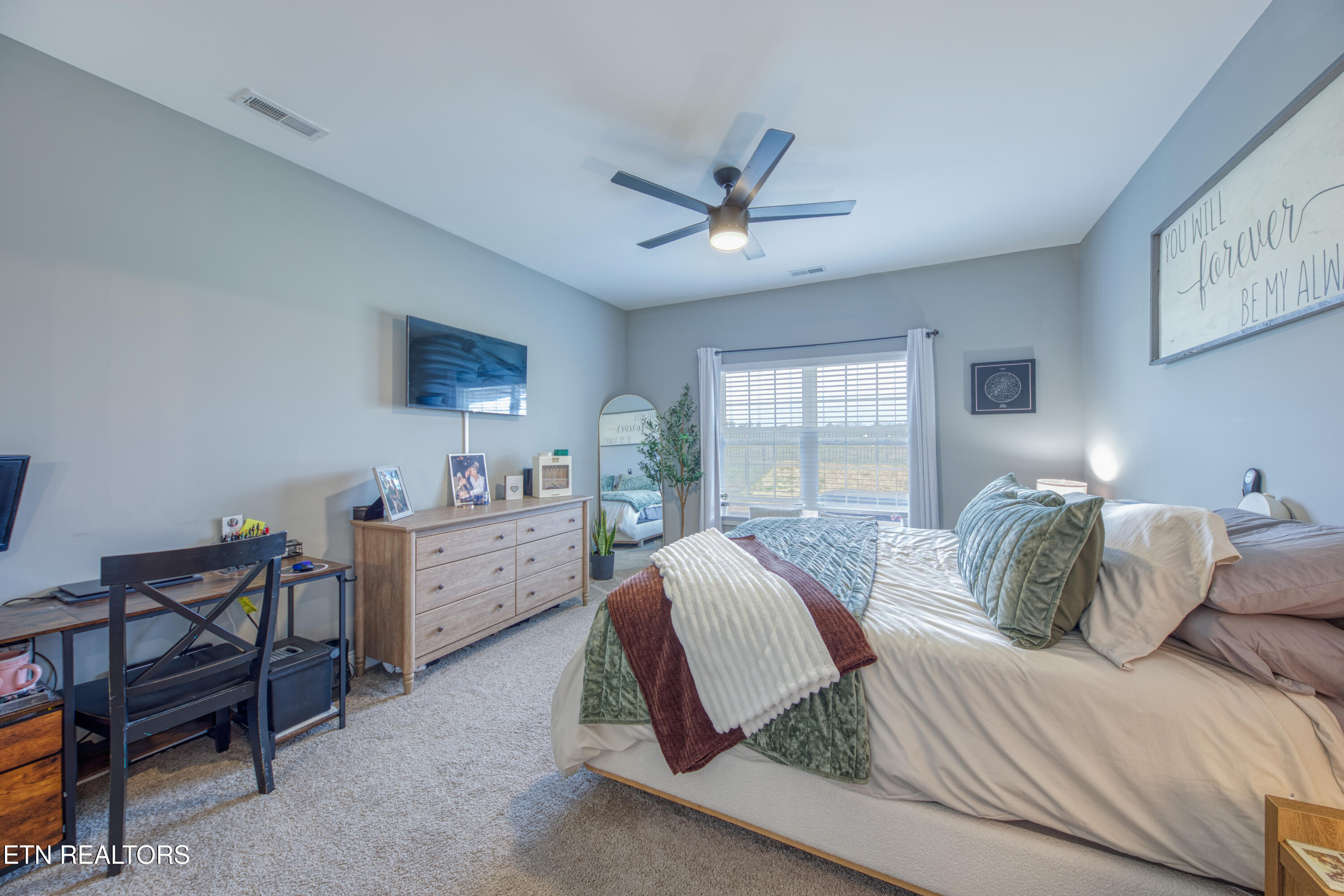 1547 Spring Berry Lane Knoxville TN 37924