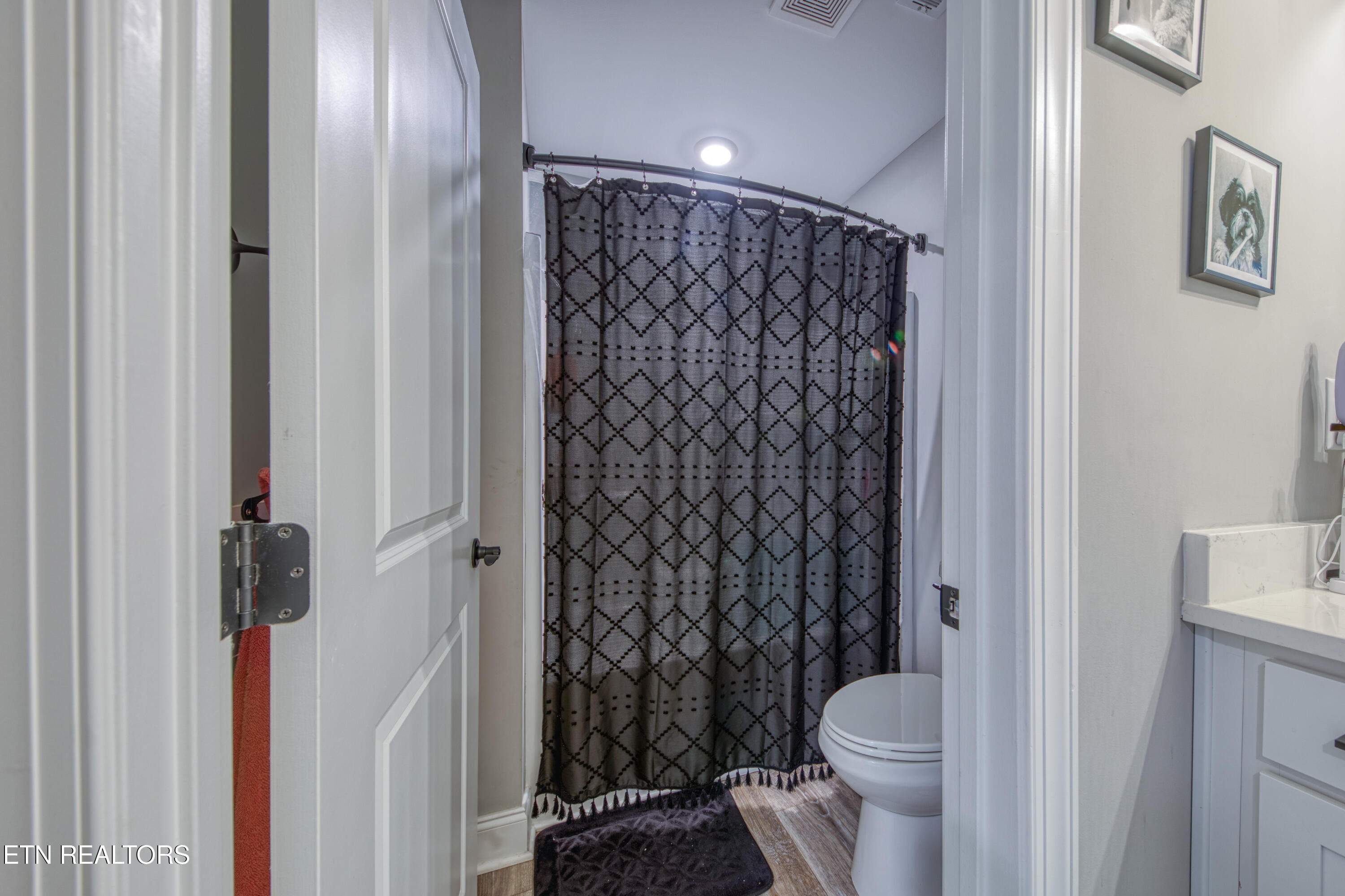 1547 Spring Berry Lane Knoxville TN 37924