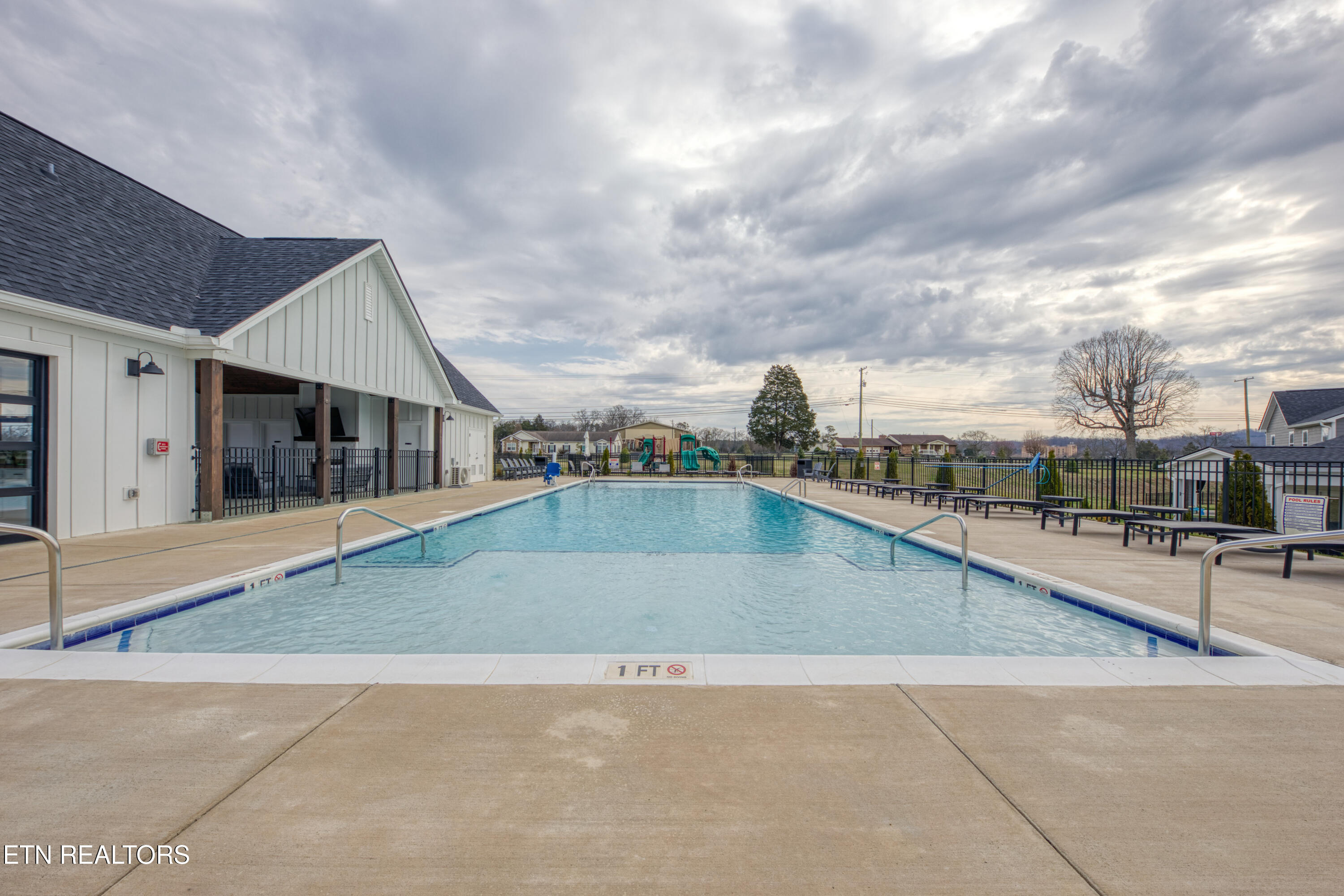 1547 Spring Berry Lane Knoxville TN 37924