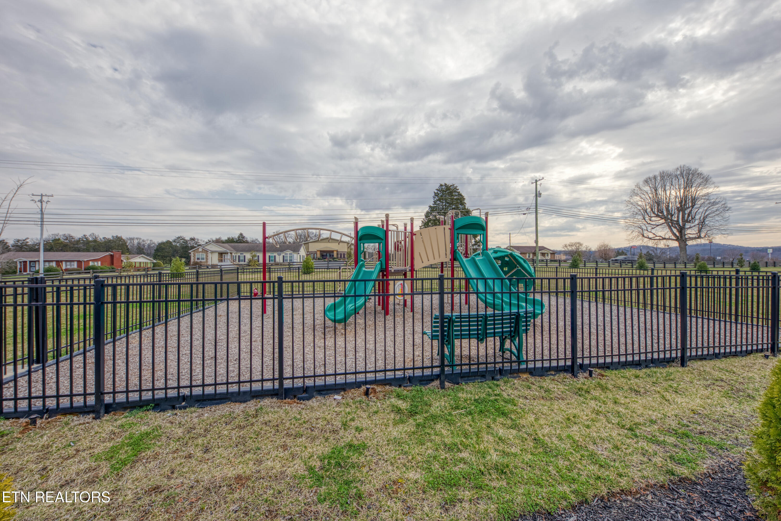 1547 Spring Berry Lane Knoxville TN 37924
