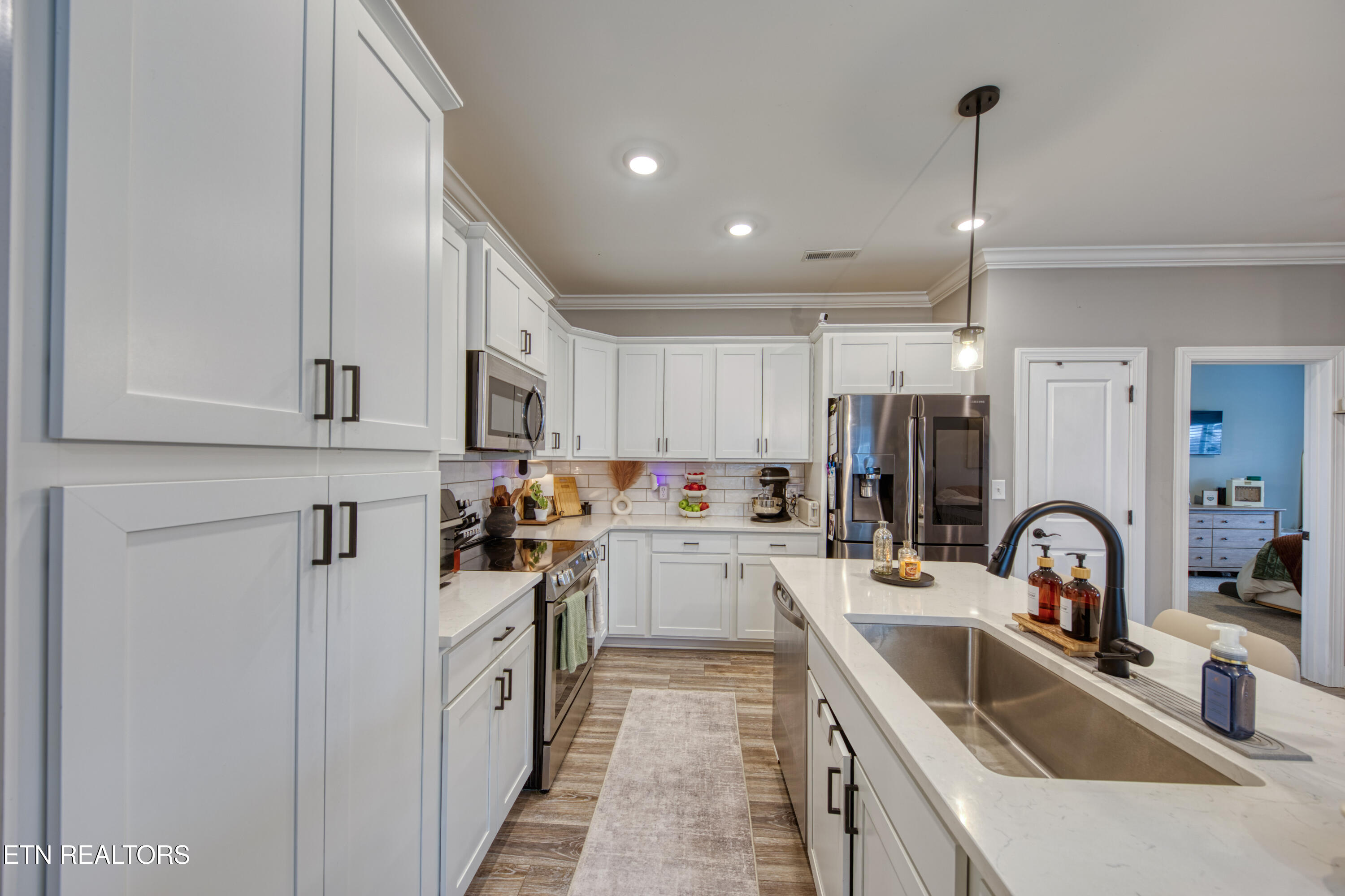 1547 Spring Berry Lane Knoxville TN 37924