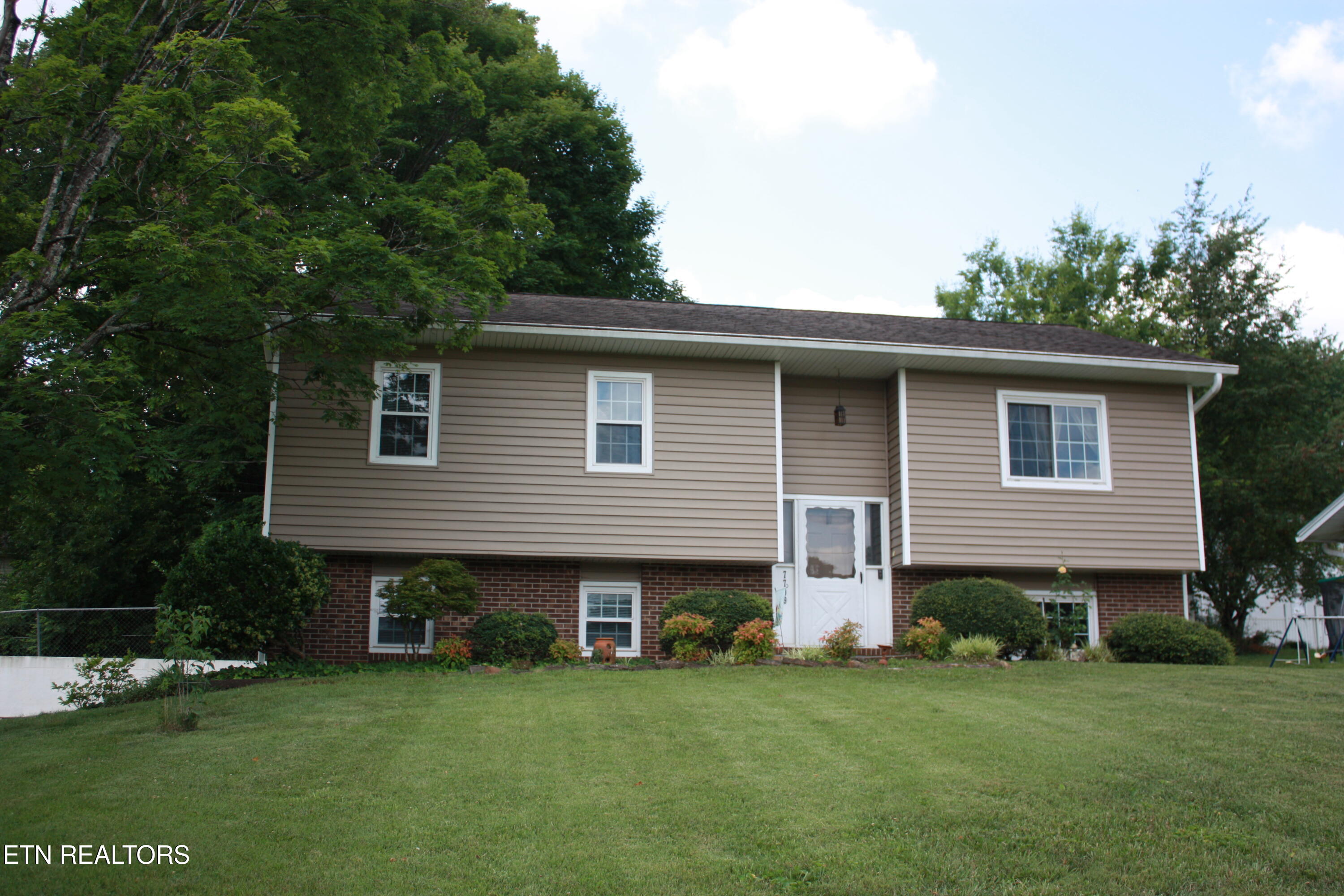 7709 Windsong Road Powell TN 37849