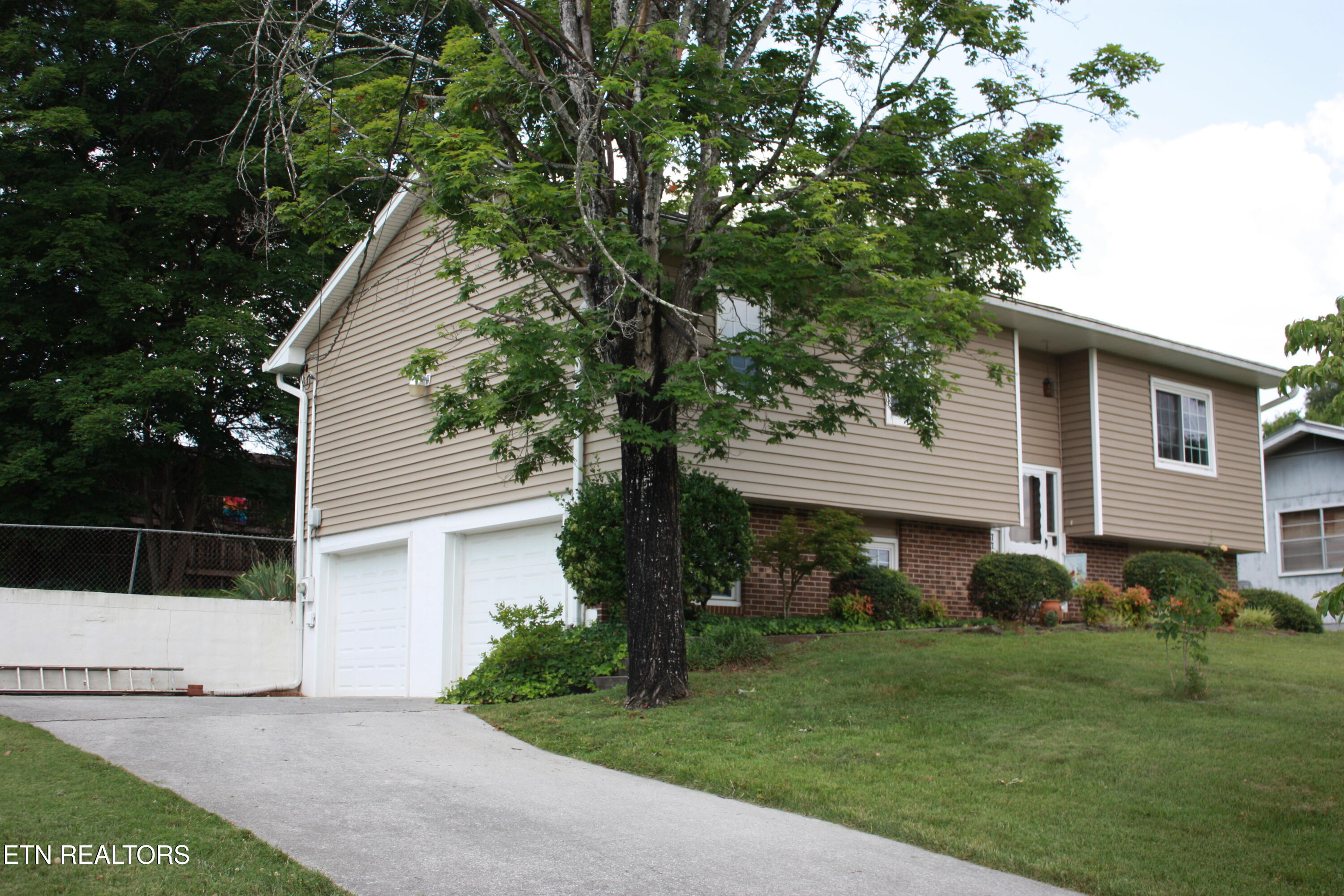 7709 Windsong Road Powell TN 37849