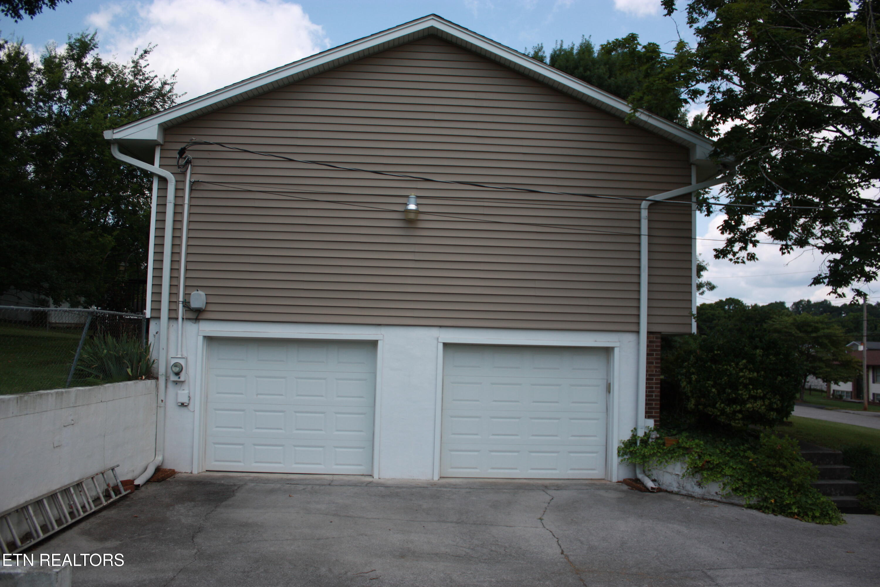 7709 Windsong Road Powell TN 37849