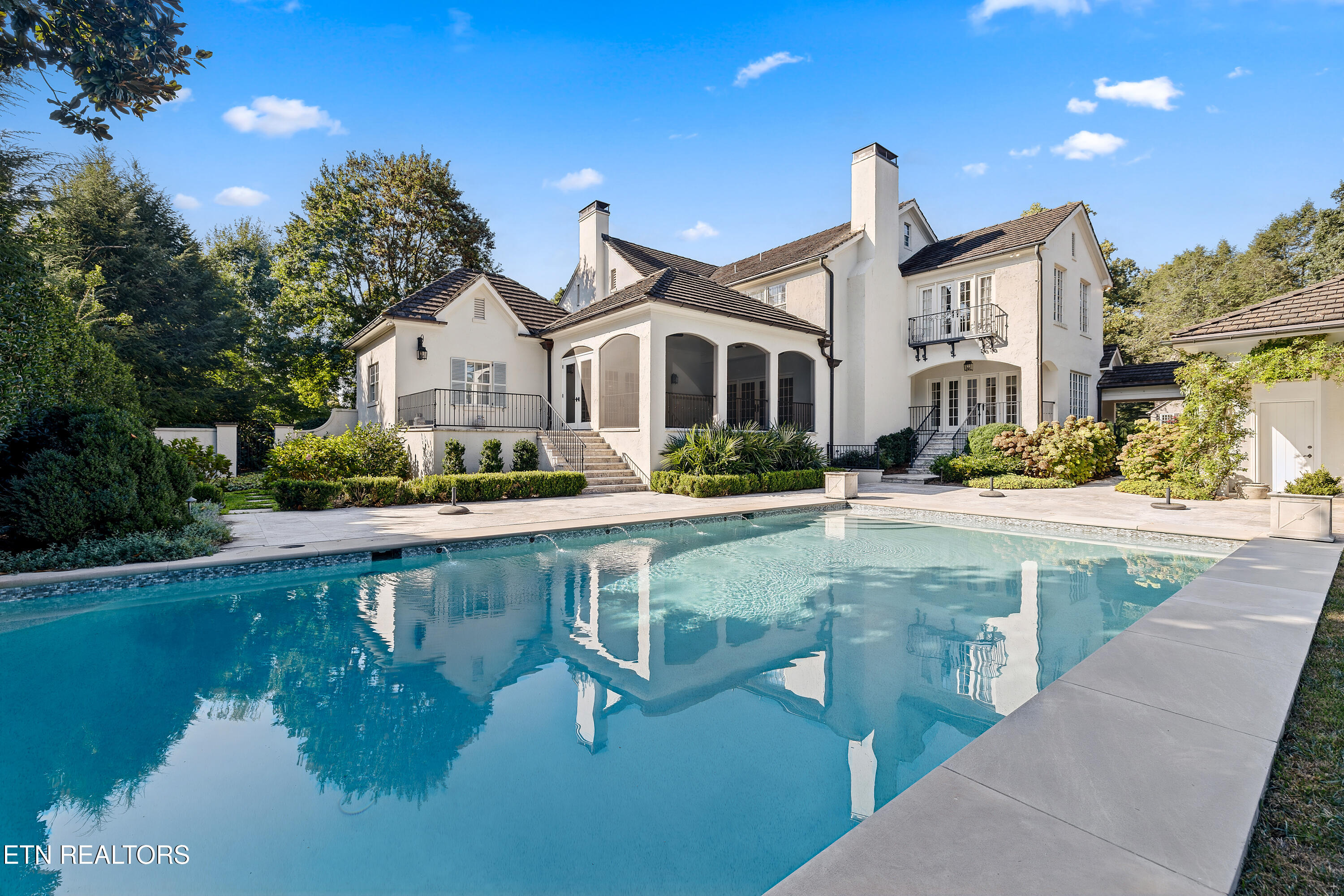 6901 Sherwood Drive Knoxville TN 37919