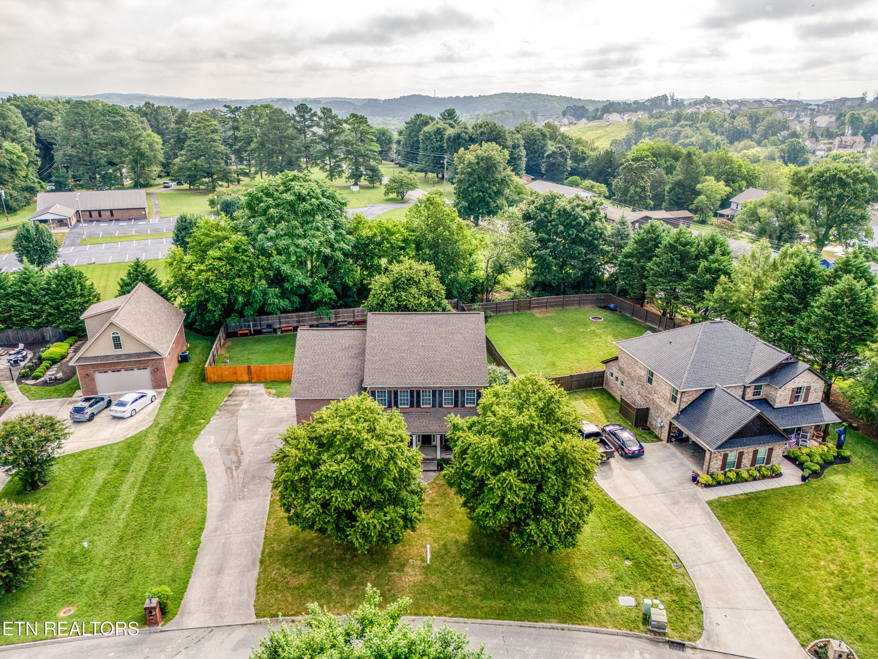 300 Yellowstone Lane Lenoir City TN 37771
