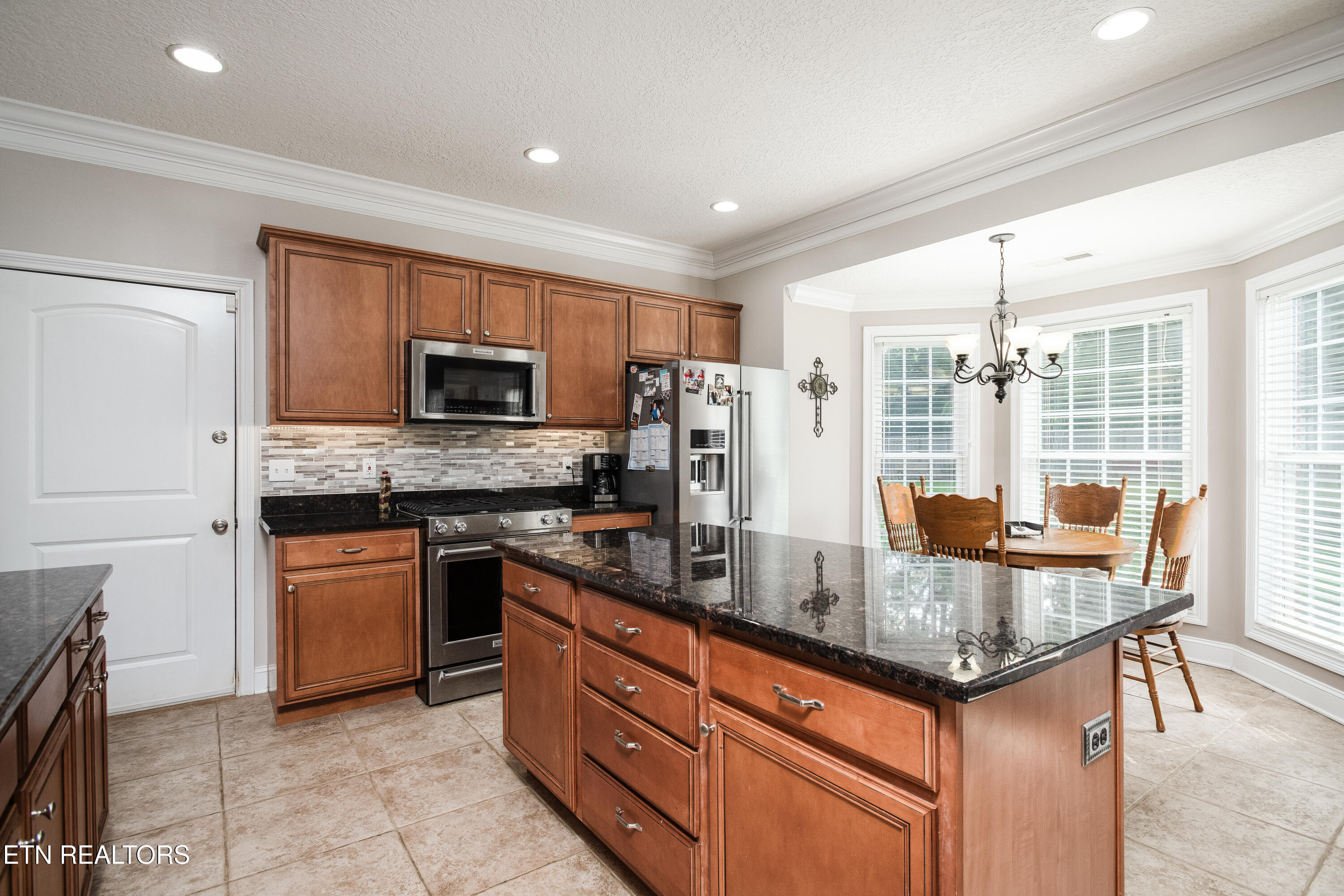 300 Yellowstone Lane Lenoir City TN 37771