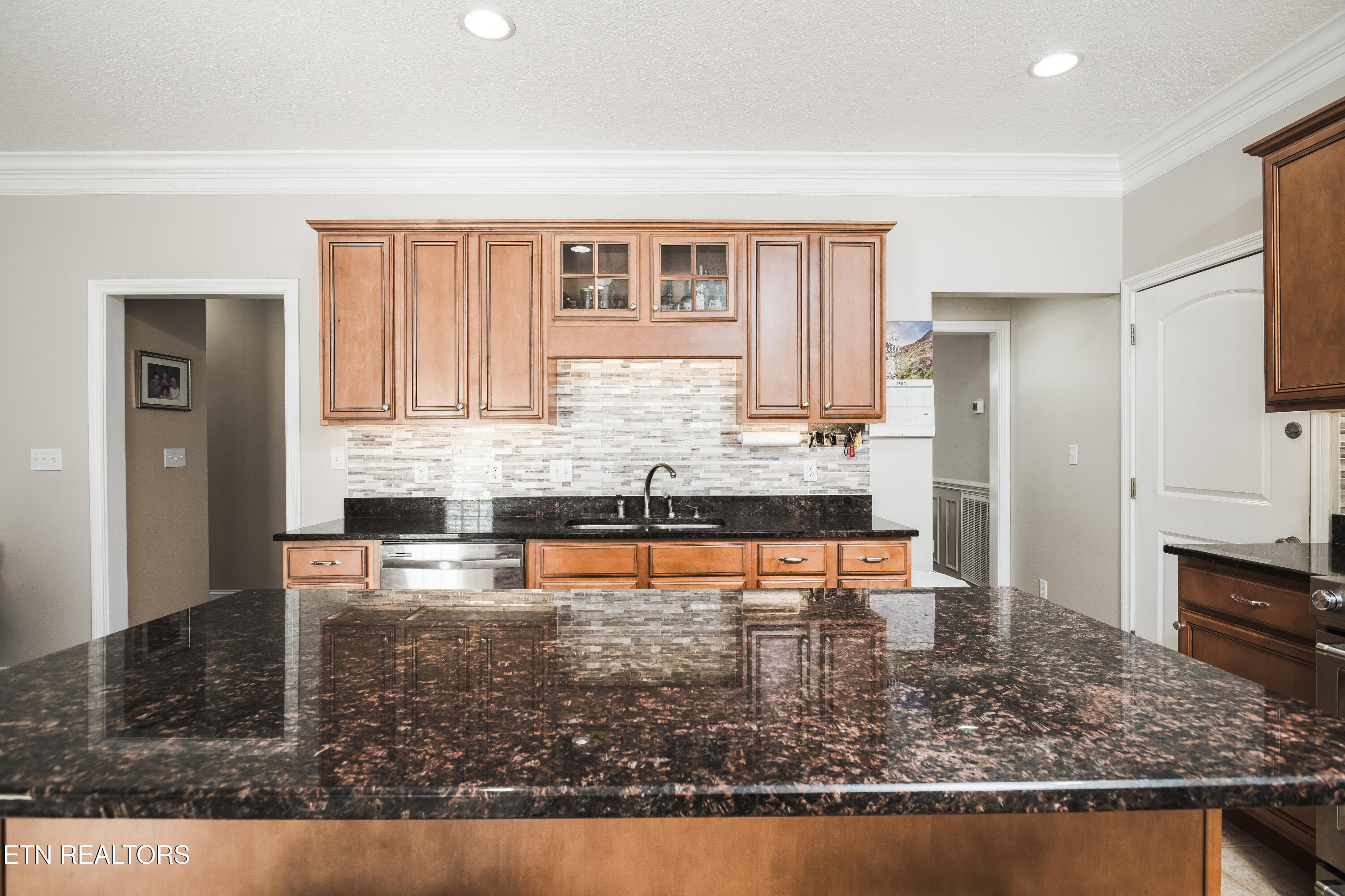 300 Yellowstone Lane Lenoir City TN 37771