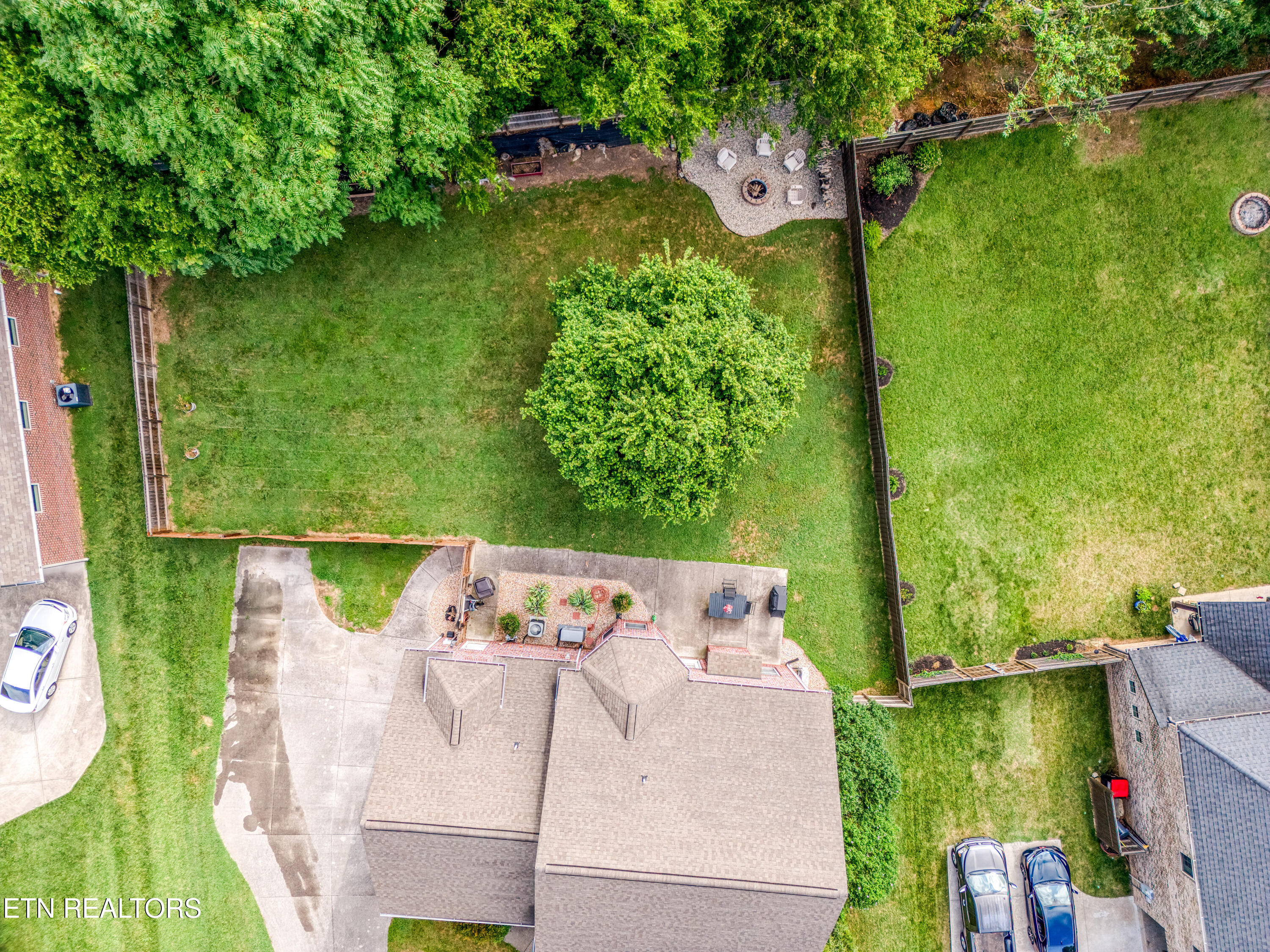 300 Yellowstone Lane Lenoir City TN 37771