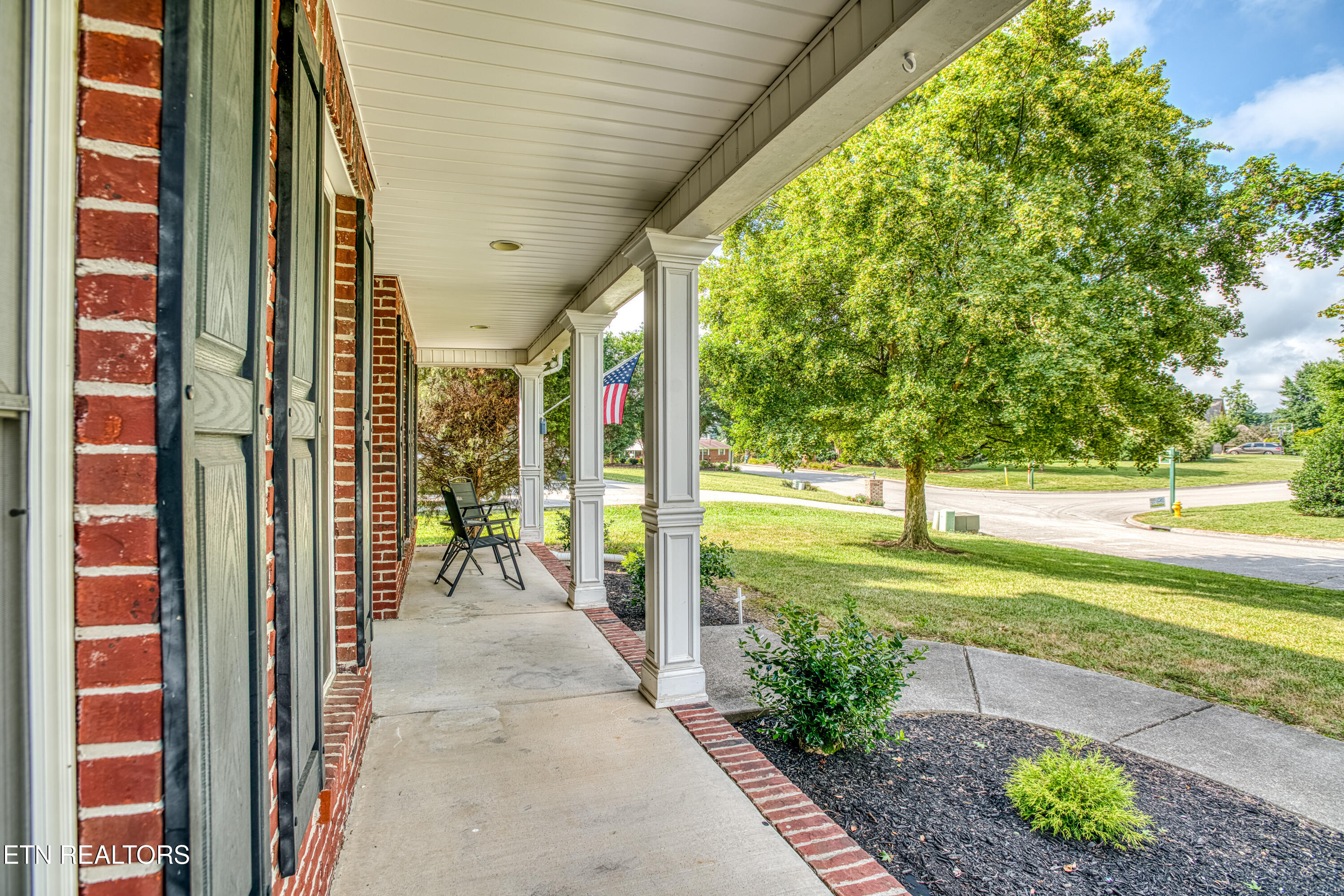 300 Yellowstone Lane Lenoir City TN 37771