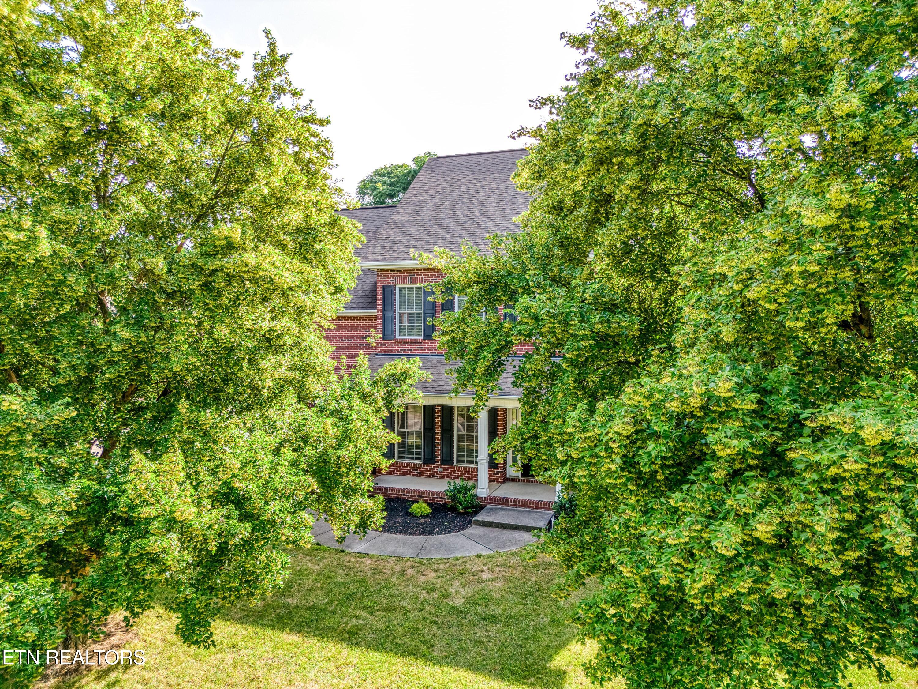 300 Yellowstone Lane Lenoir City TN 37771
