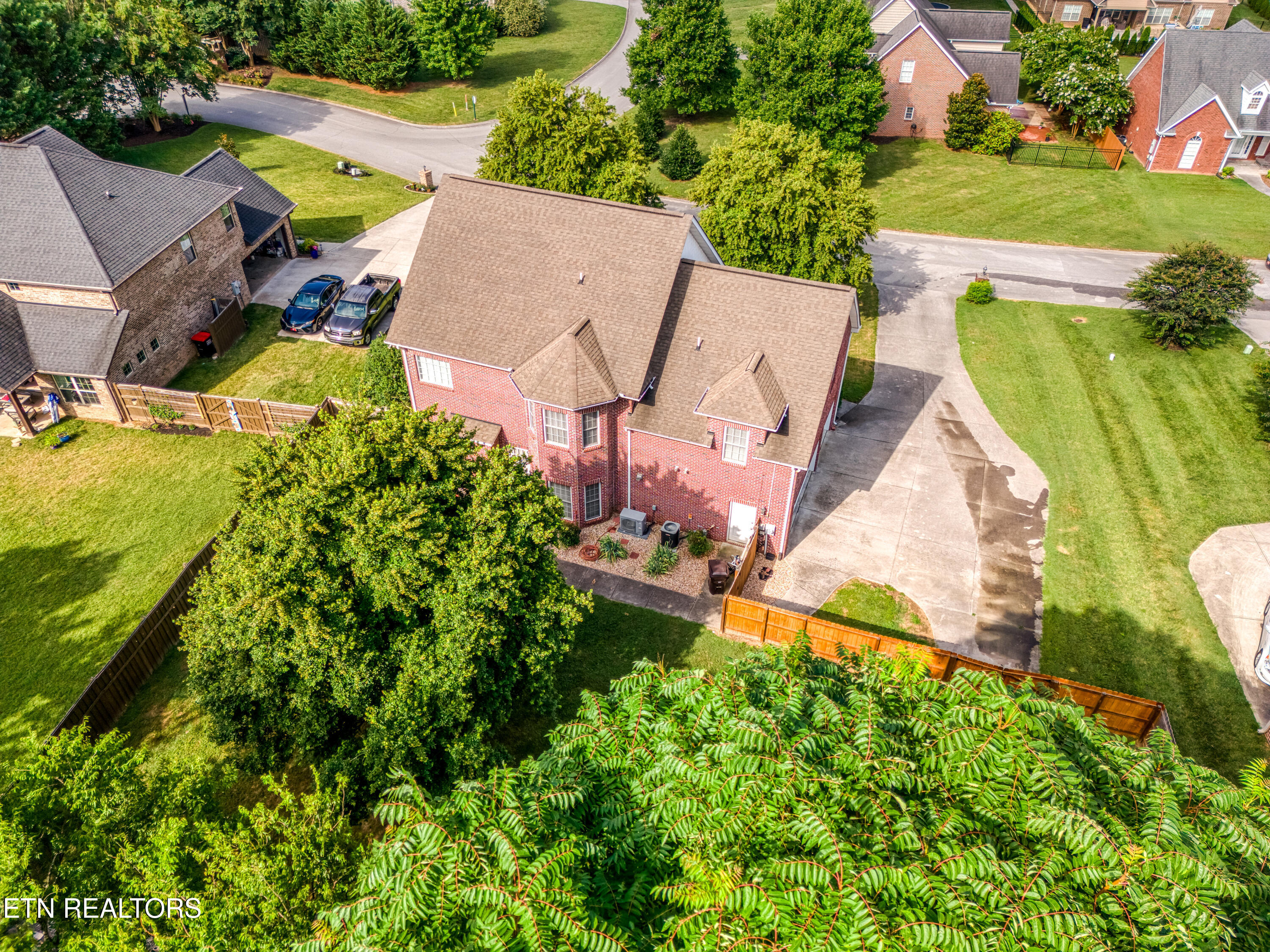 300 Yellowstone Lane Lenoir City TN 37771
