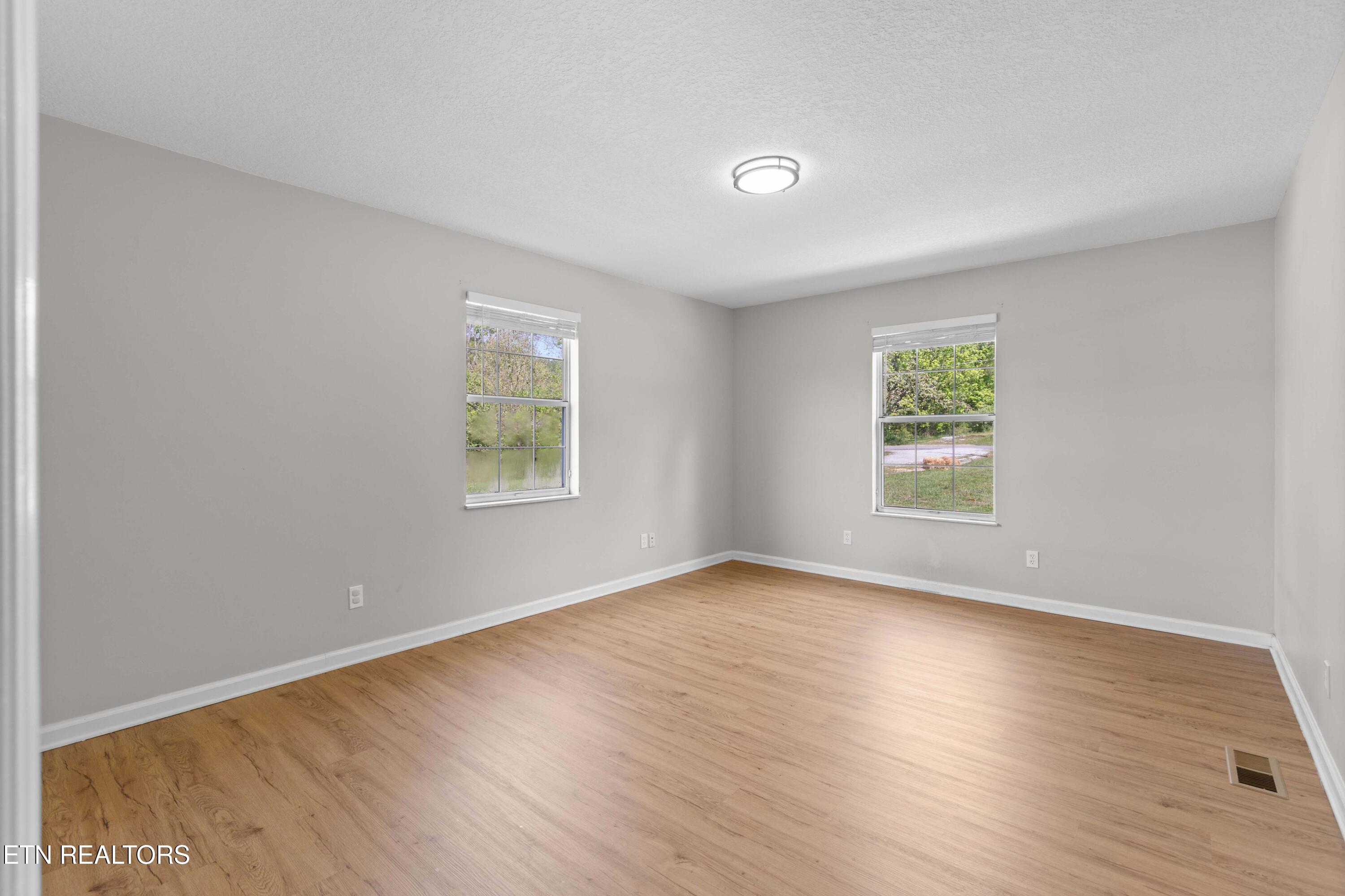 9708 Smoky Row Road Strawberry Plains TN 37871