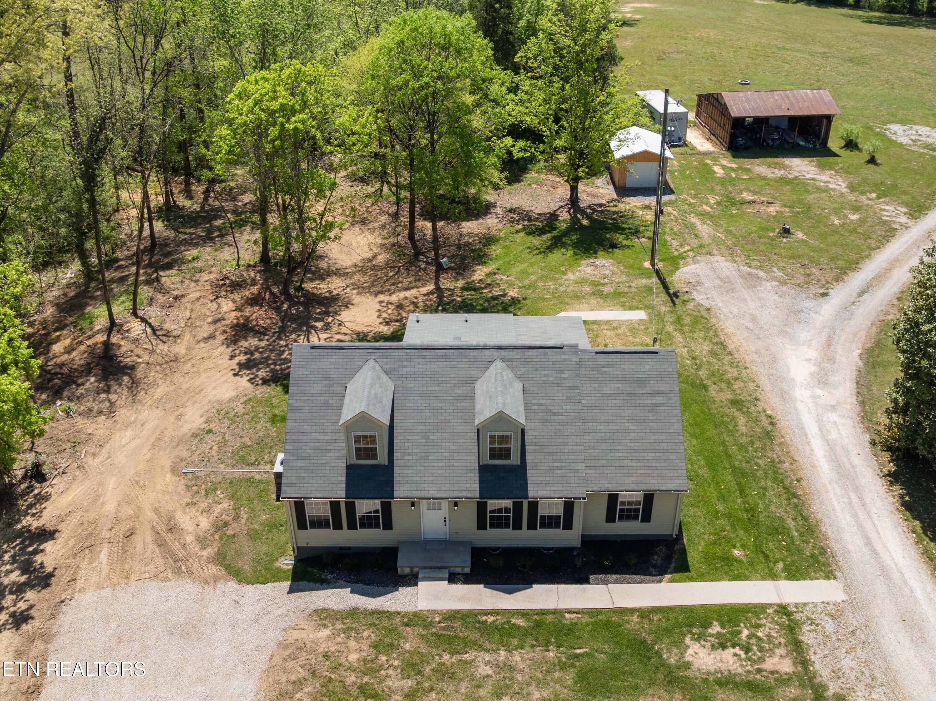9708 Smoky Row Road Strawberry Plains TN 37871